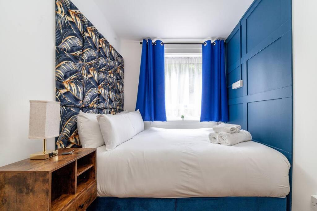 Lux 3-bed With Patio In