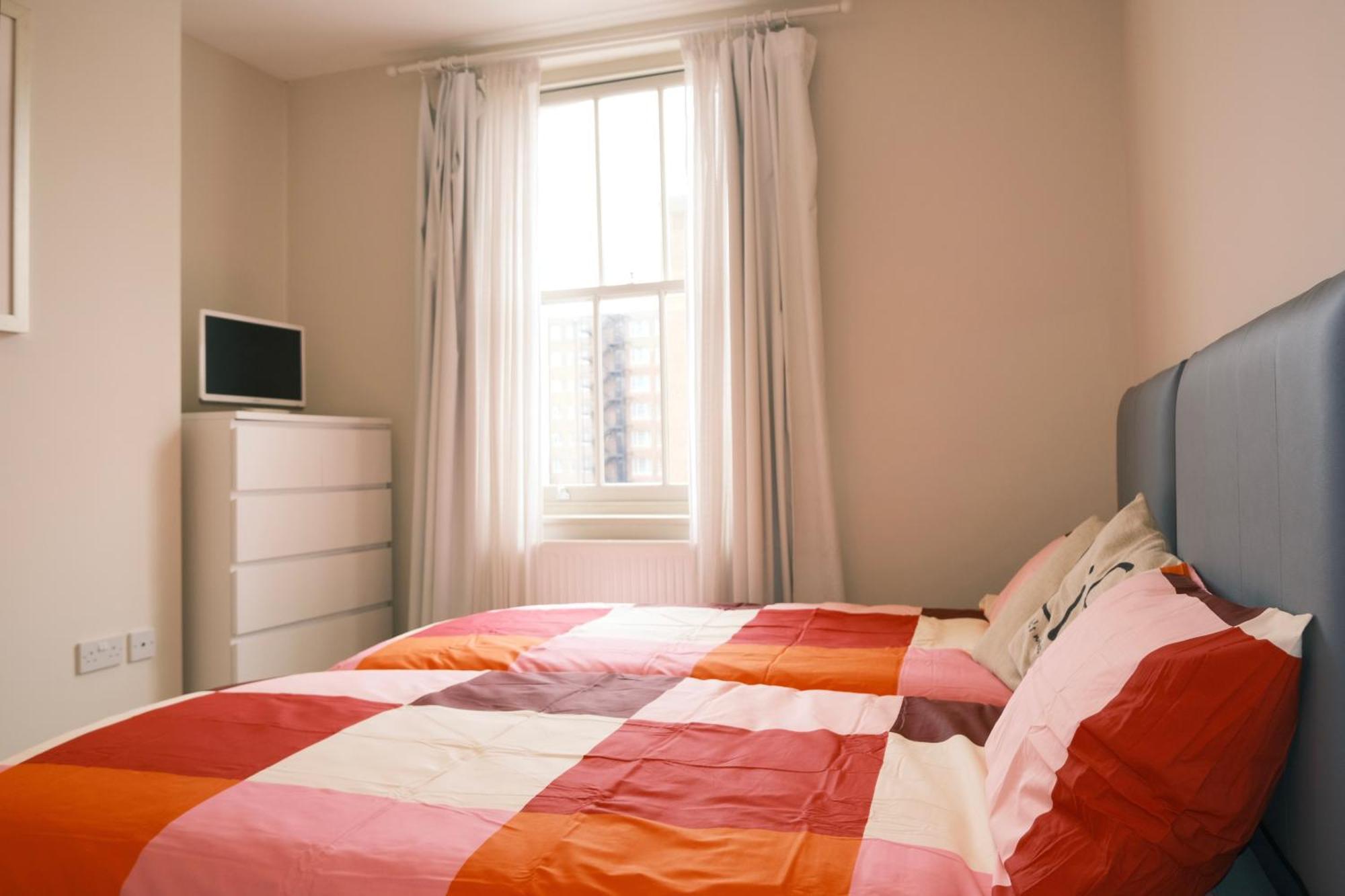 Apartment Spacious Duplex Flat West For Families & Groups *