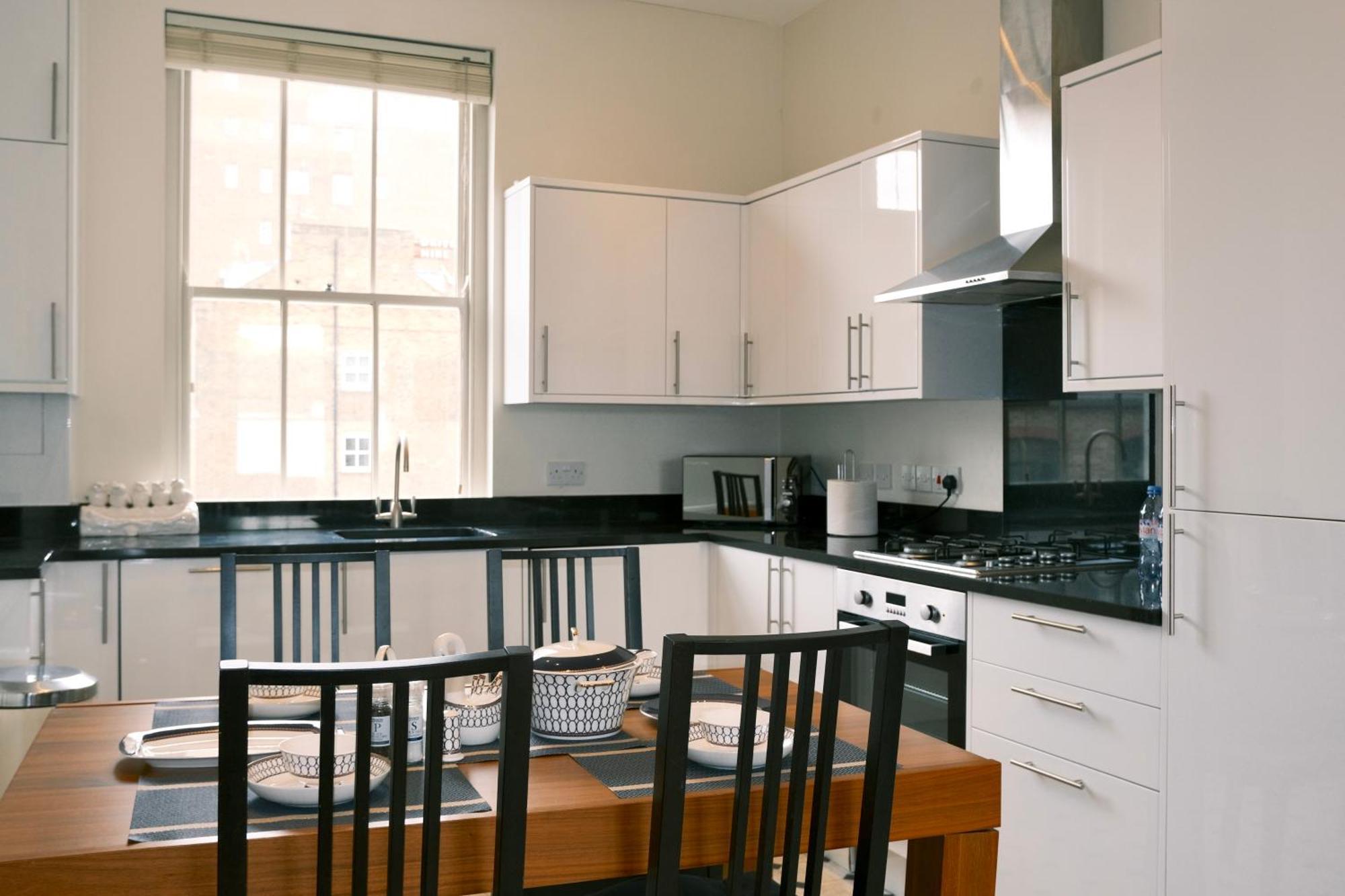 Spacious Duplex Flat West For Families & Groups Apartment *