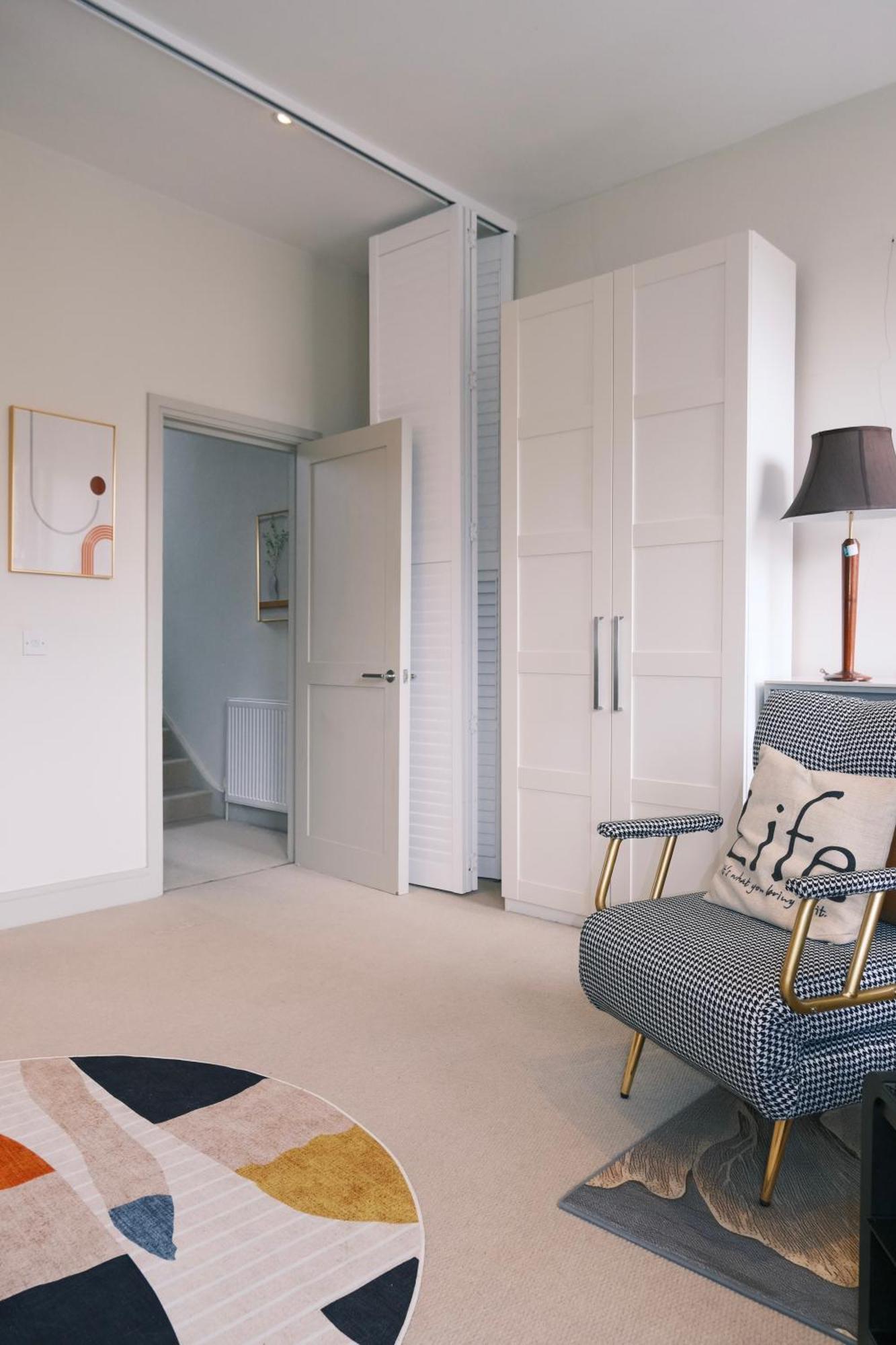 Apartment Spacious Duplex Flat West For Families & Groups *