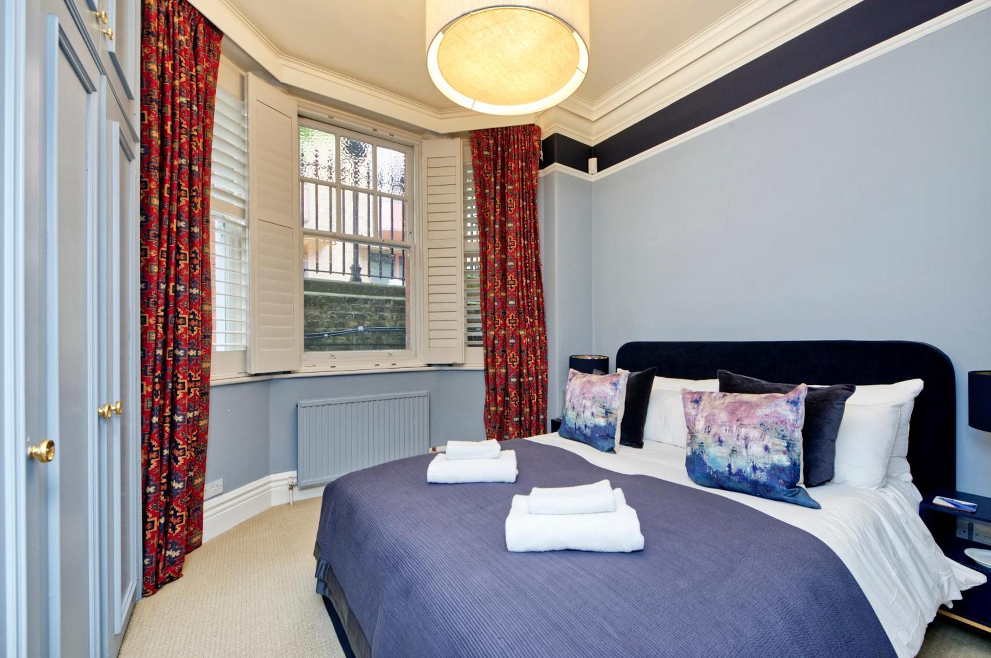 Westminster Retreat By Underthedoormat * Londen