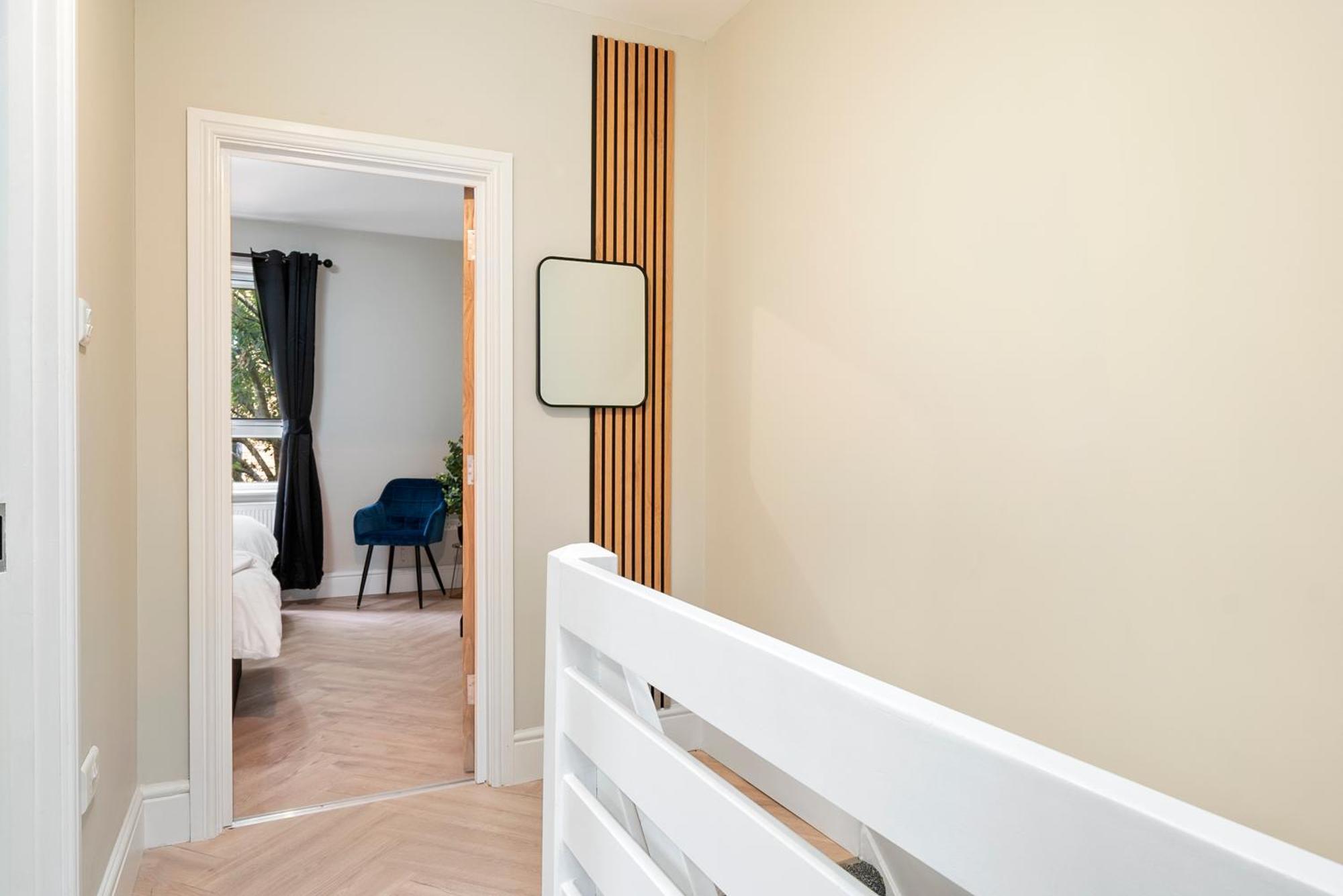 Apartment Stylish 3-bedroom Greenwich 2 Bath Pad & Free Parking London