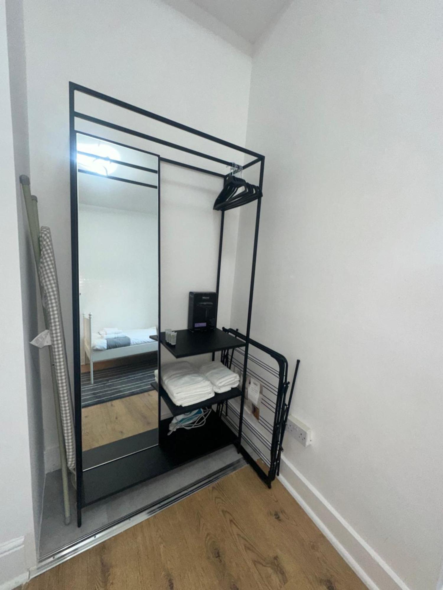 Appartement First Floor One Bed In West *