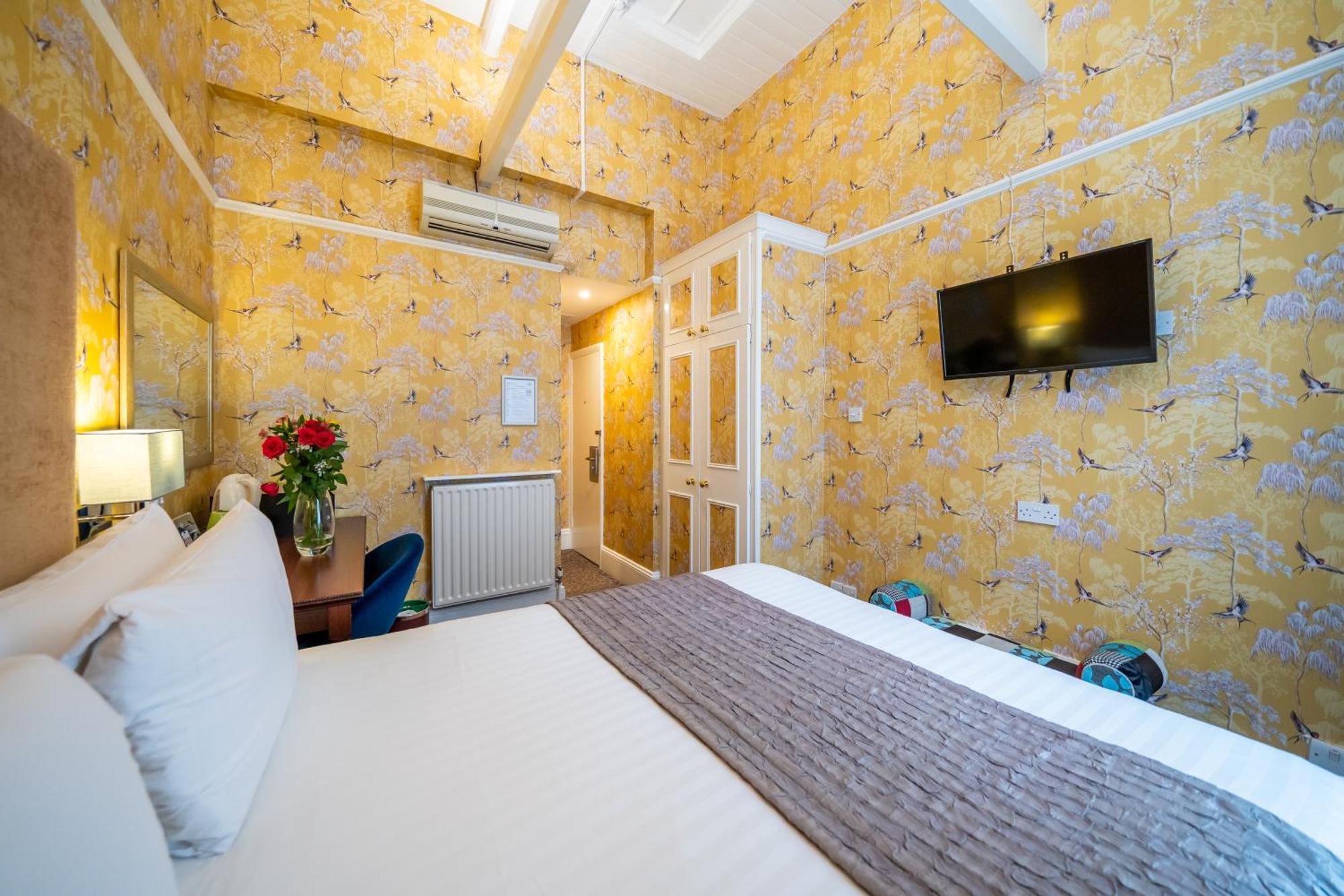 Hotell La Place 4*