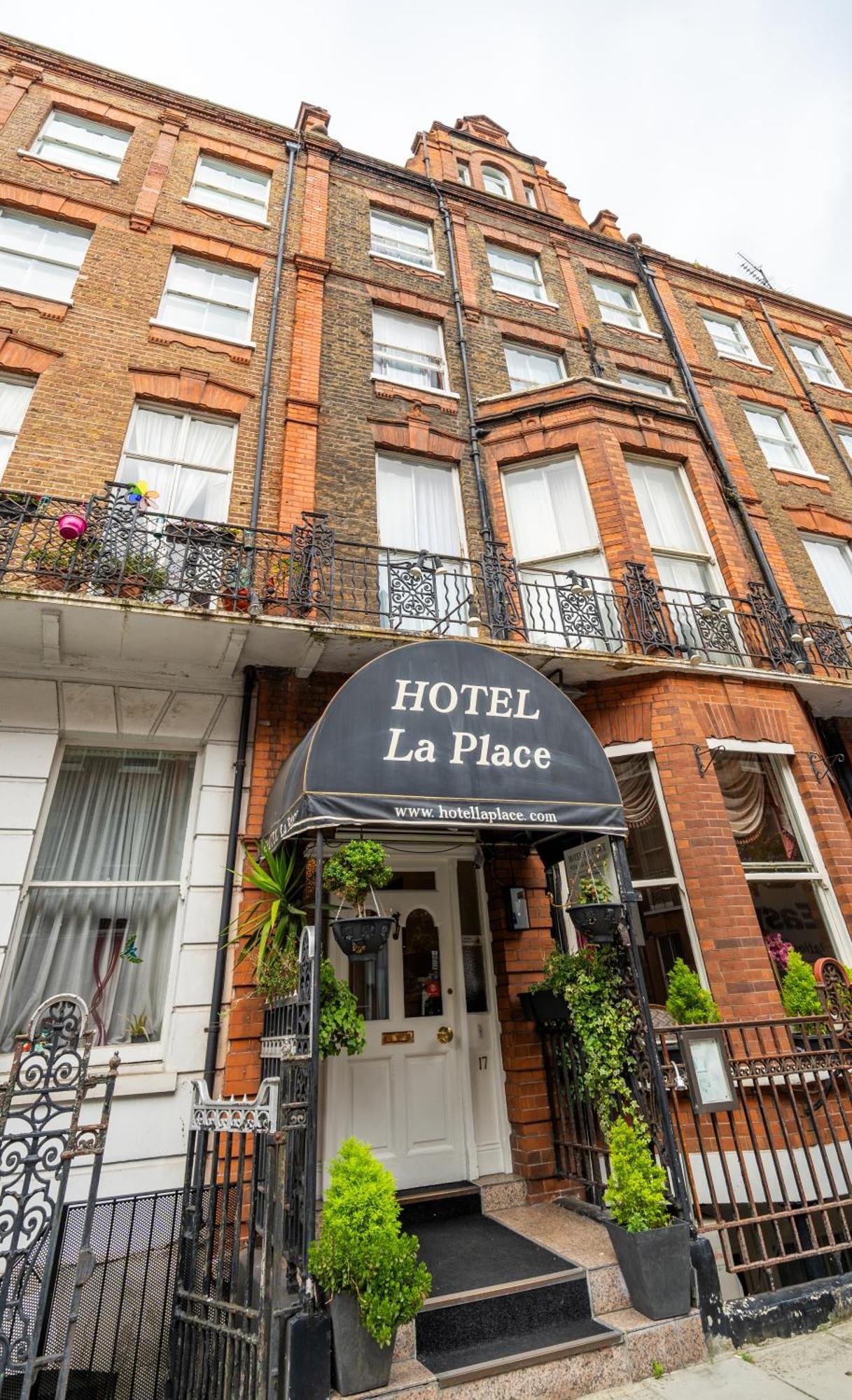 La Place Hotell