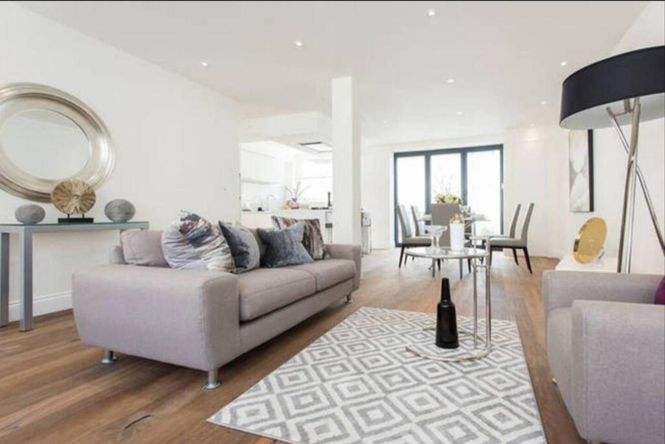 Vakantiehuis Large Three Bed Duplex Camden