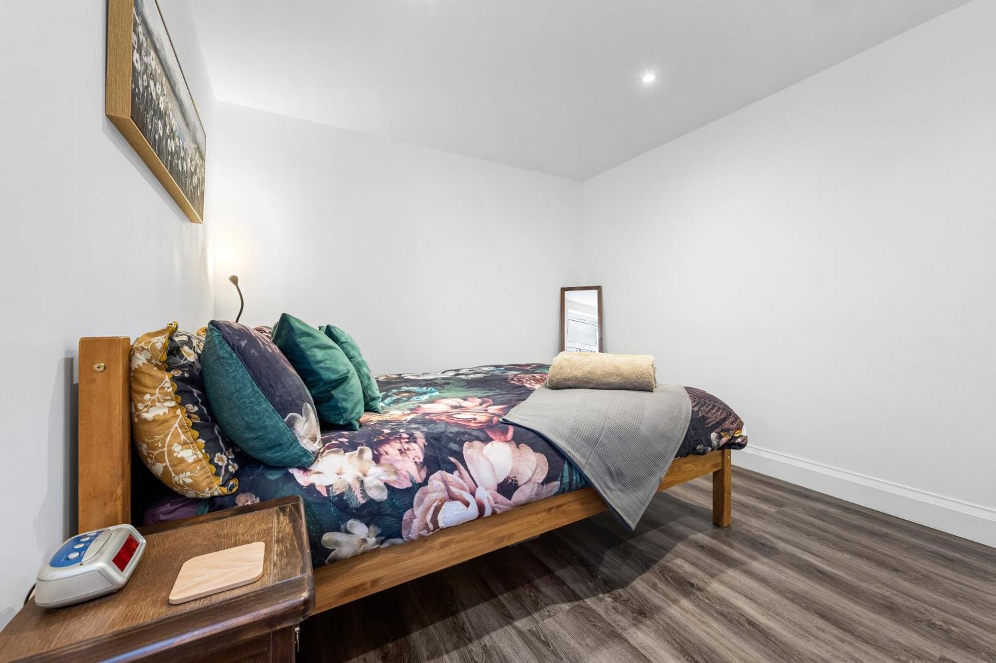 Modern Basement Stoke Newington London, Close To Transport Apartamento