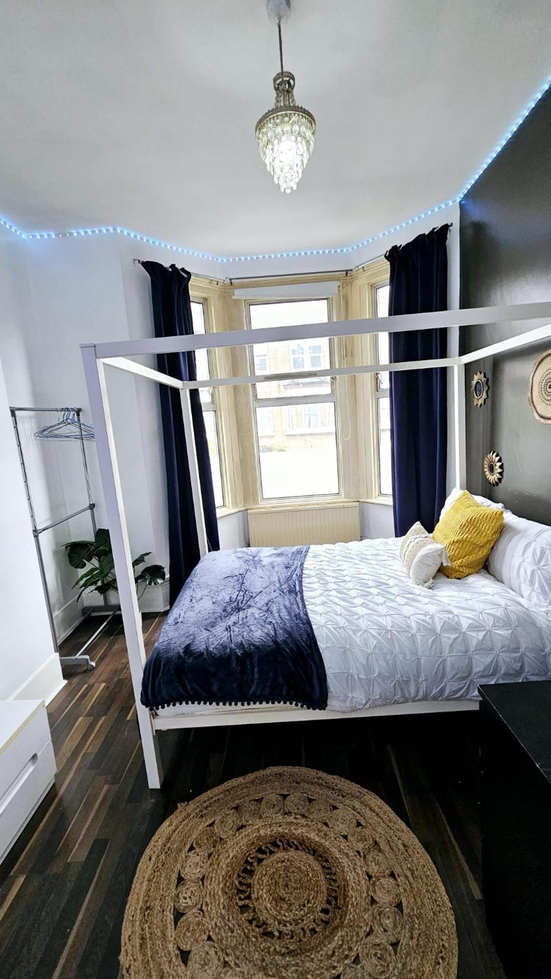 Stylish 2 Bed Near Notting Hill Apartamento Londres