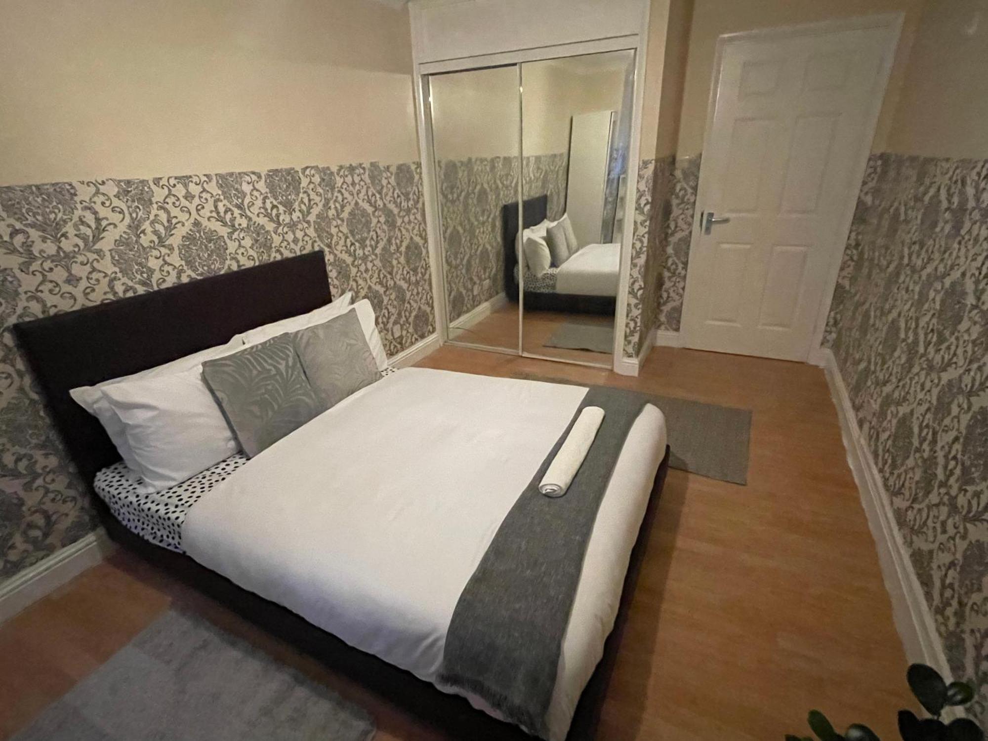 Lovely & Spacious Flat-deptford Creekside