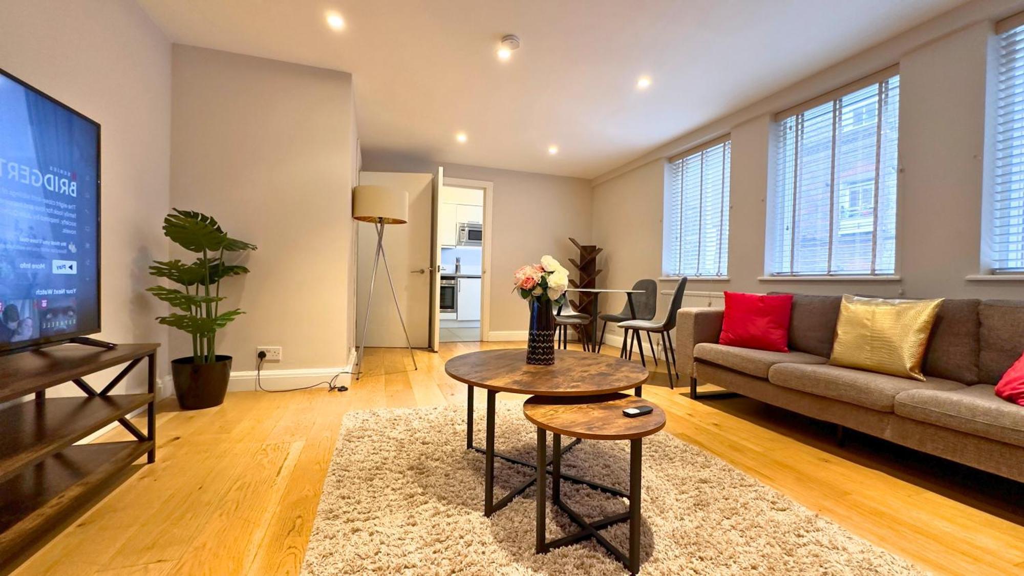 Kensington 2Bed Stucco Bright Large High Ceilings - Luxurylondonstays Apartment