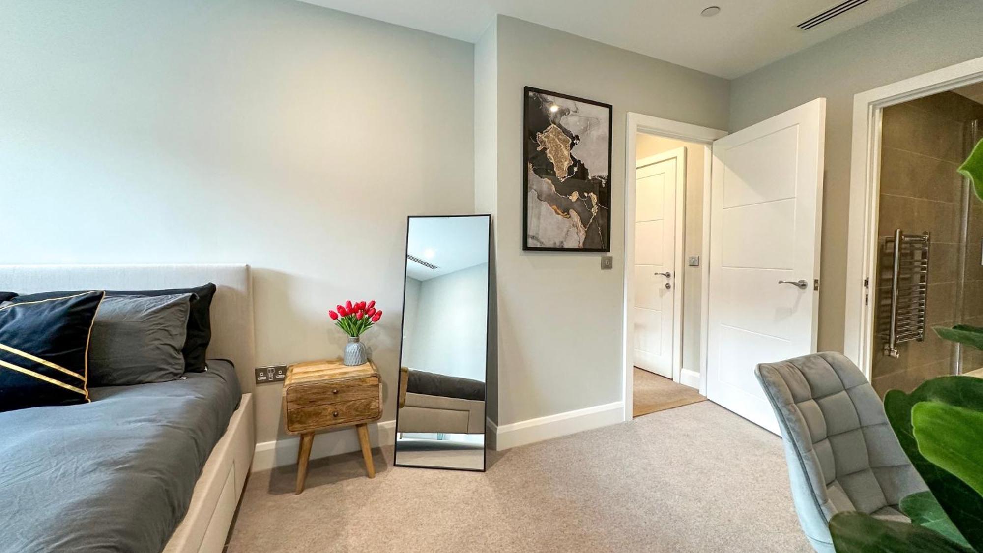 Duplex 3bed 3bath Modern Fast Wifi - Luxurylondonstays Leilighet