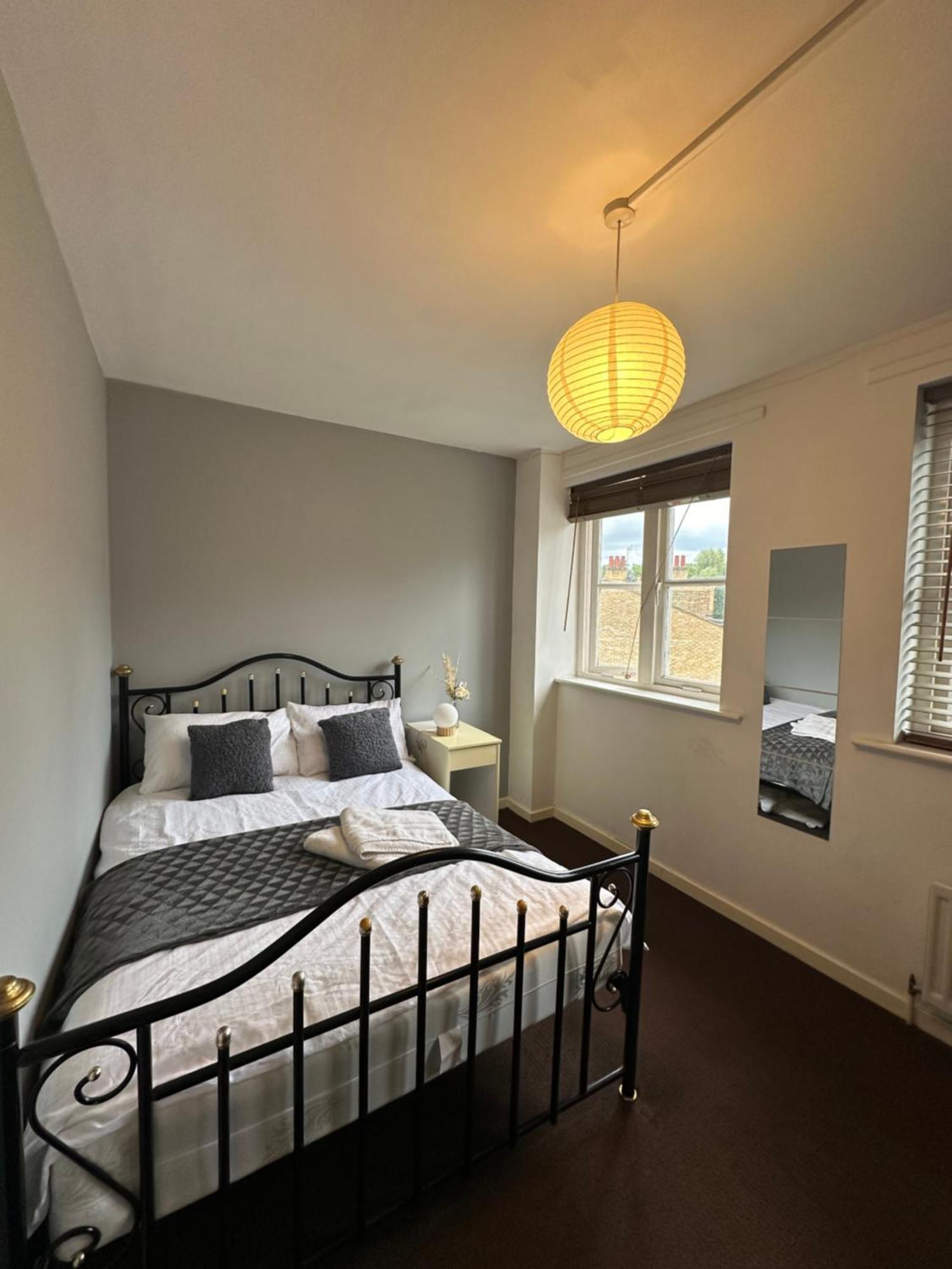 Privatunterkunft Luxury In Central London!6 Bedroom With 2 Bath & Separate Wc! *