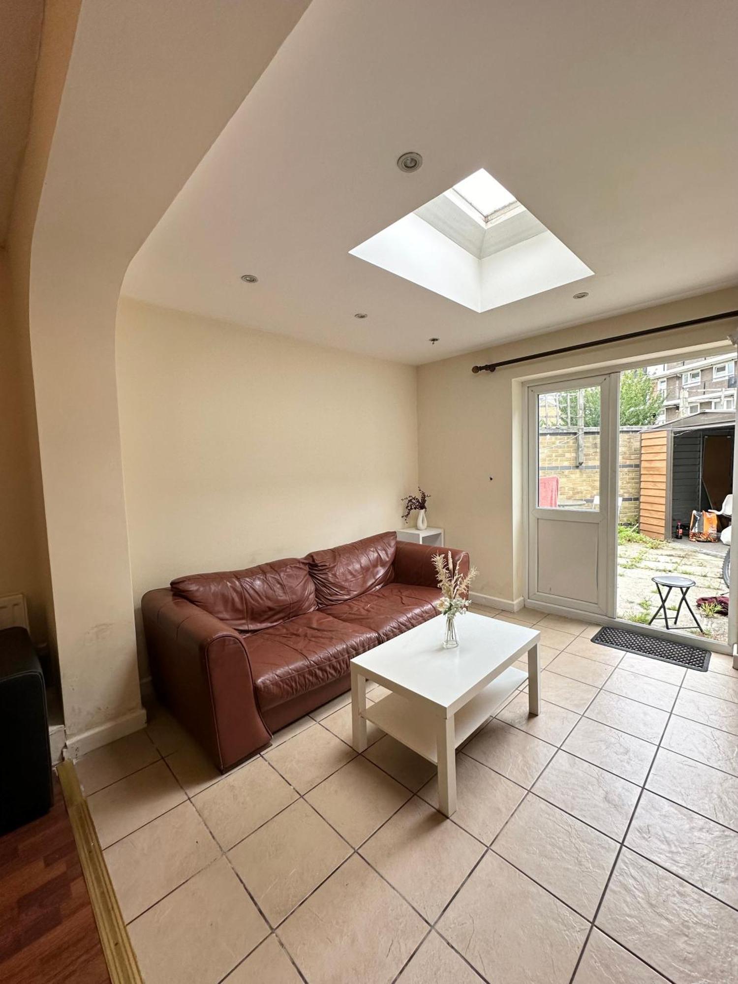Luxury In Central London!6 Bedroom With 2 Bath & Separate Wc! Privatunterkunft