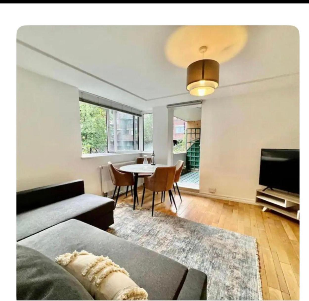 1bed Close To Transport Links Leilighet
