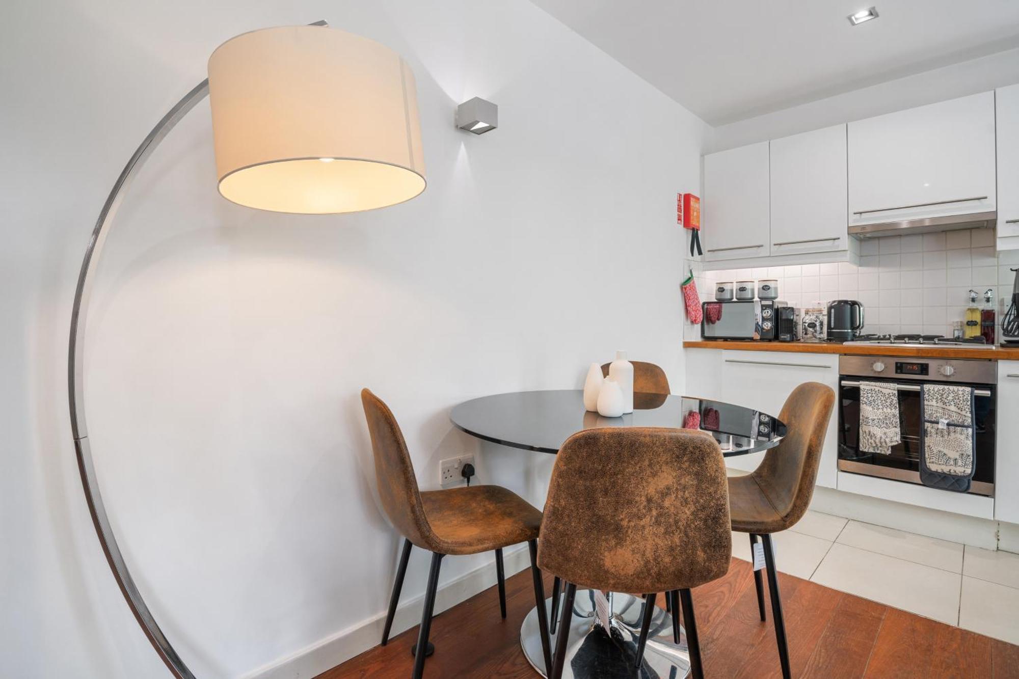 Portobello Dock - 1st Floor Canal View Leilighet London