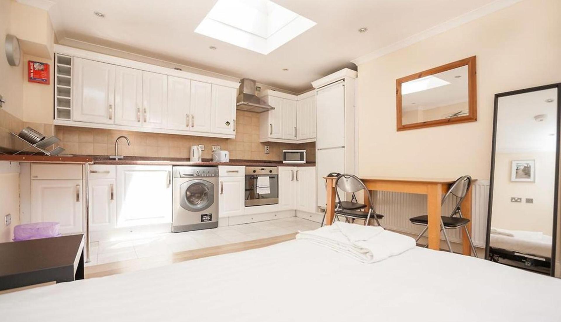 Captivating 1-bed In