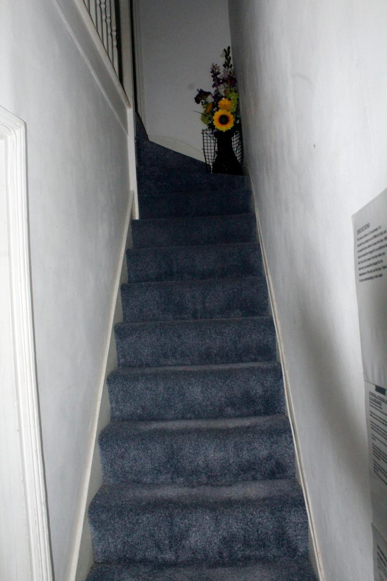 Cozy Or In Townhouse Fast Links To Central * London