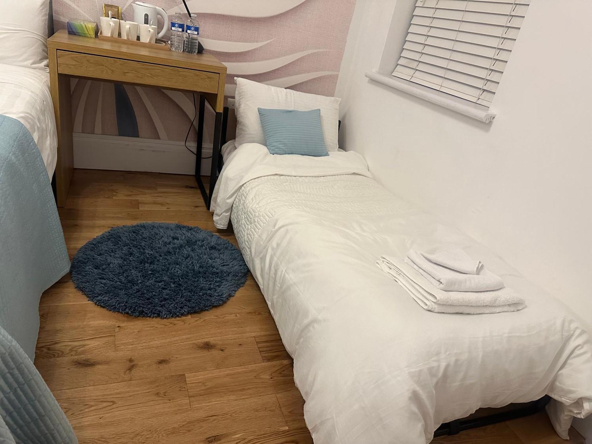 Rosie Cosy House Cricklewood Gjestgiverier London