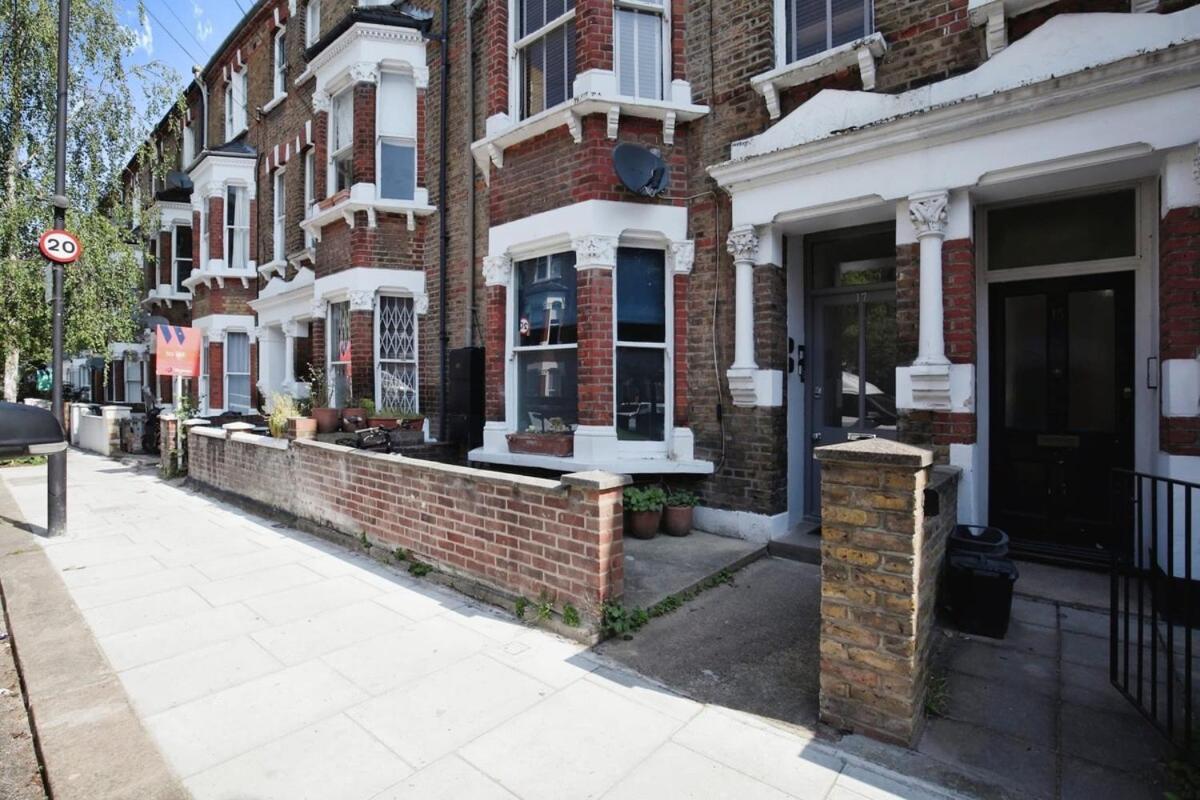 Apartamento Cozy 2br Flat Sleeps 3