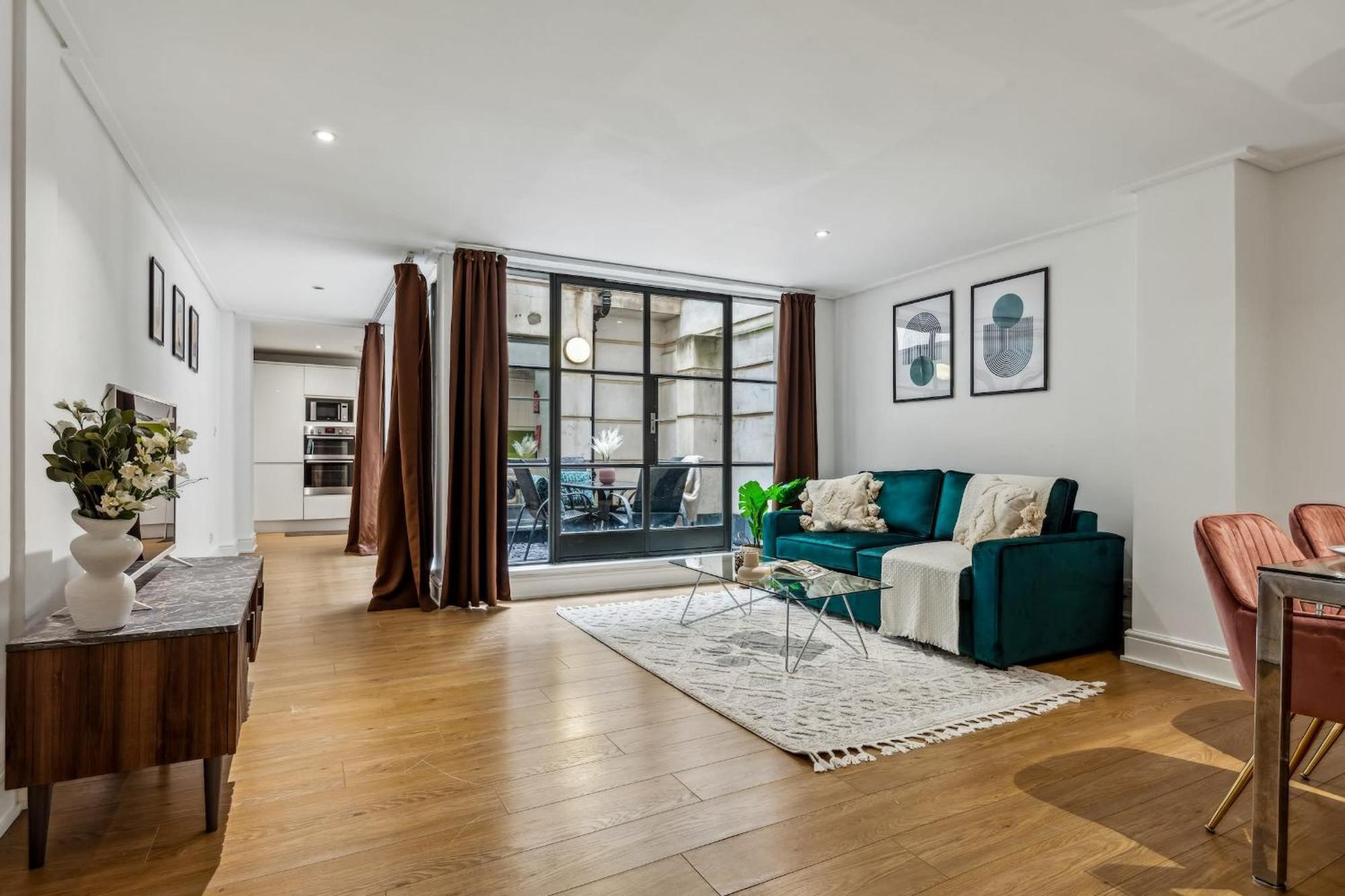 Apartment Holborn & Central With Patio - Cityapartmentstay *