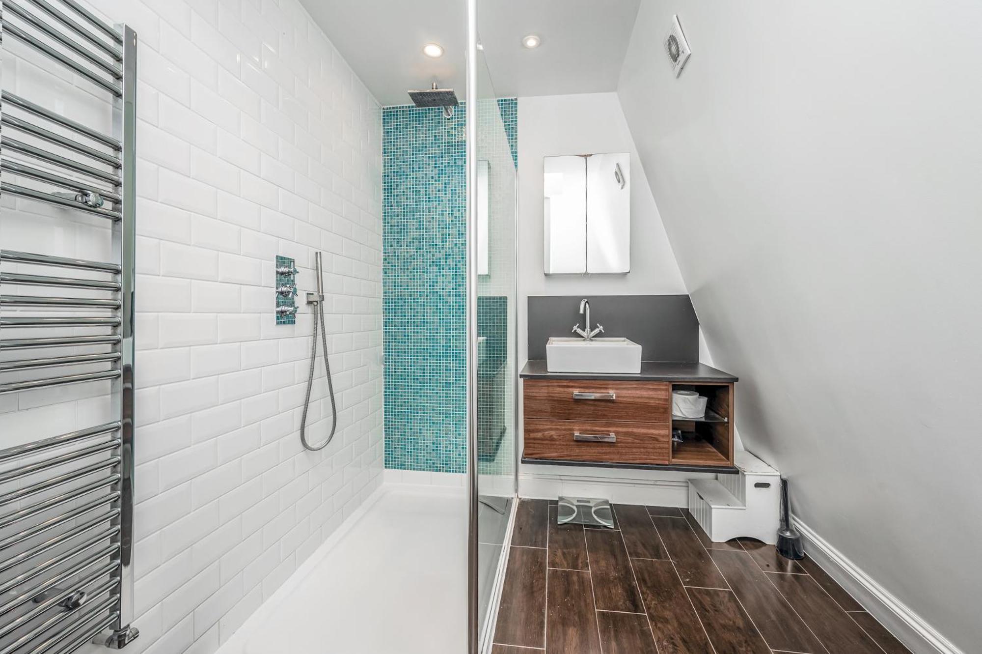 Pass The Keys Wonderful Six Bed Victorian In Holiday home