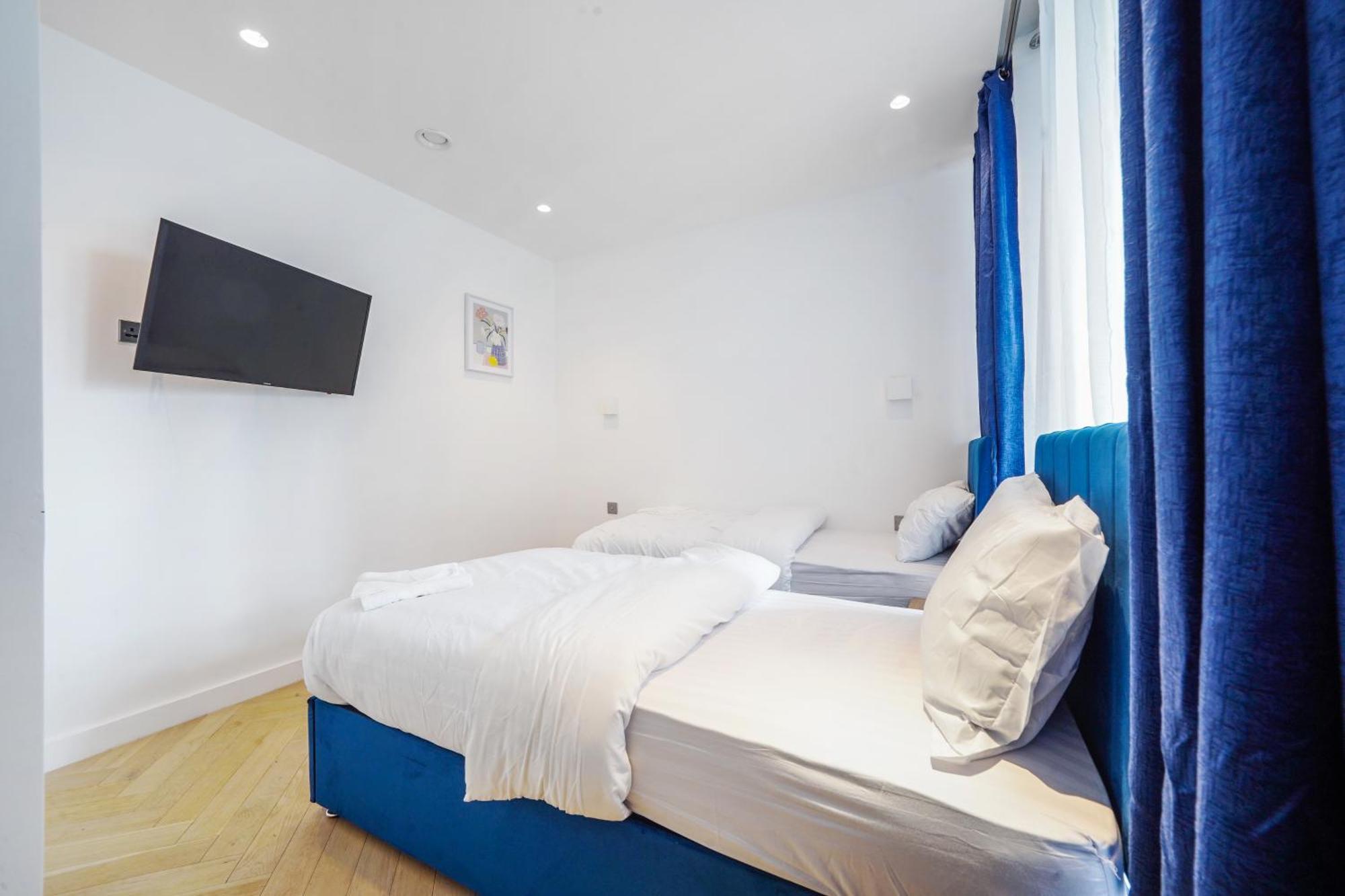 Apartment The Zurich Apartment, 6 Beds, 15mins To London, 10mins Wembley Stadium