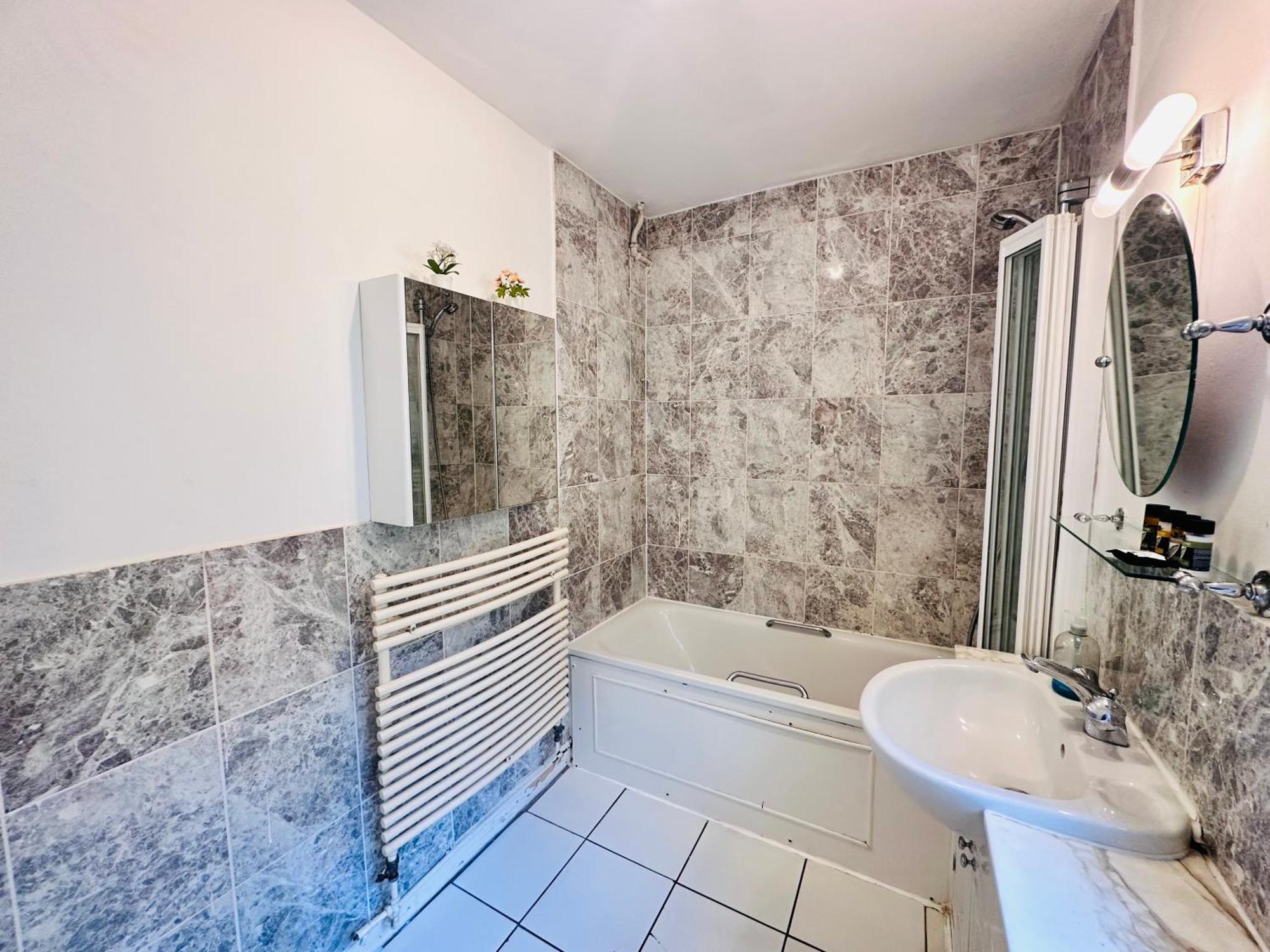 Apartment Victoria Family In Central London