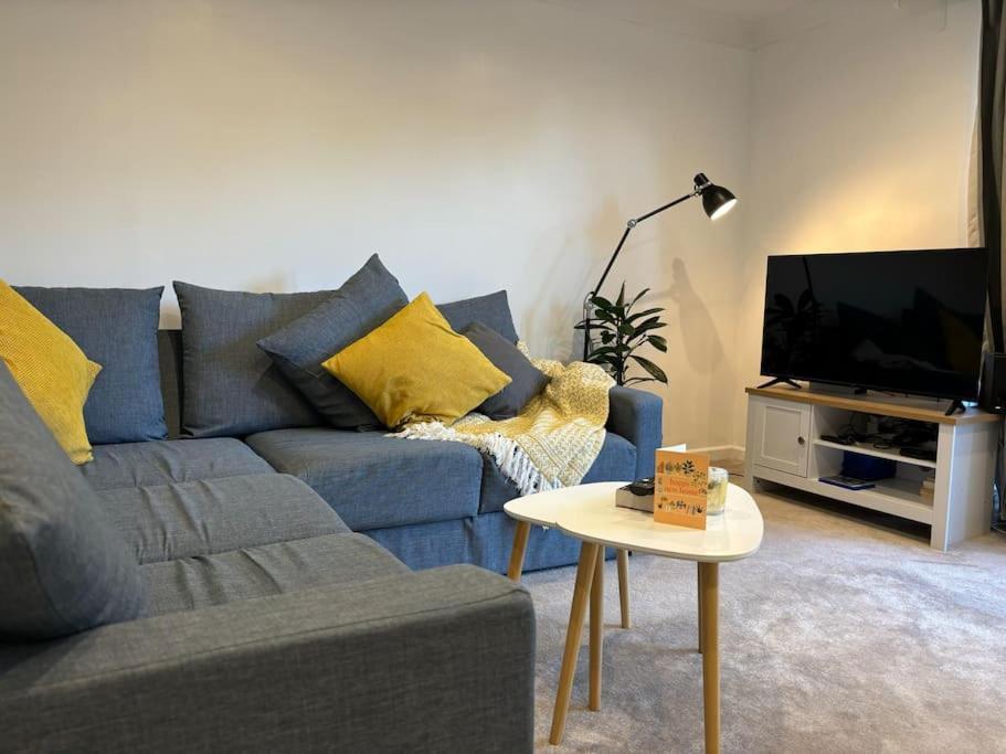Cozy 1-bedroom In Turnham Apartment *