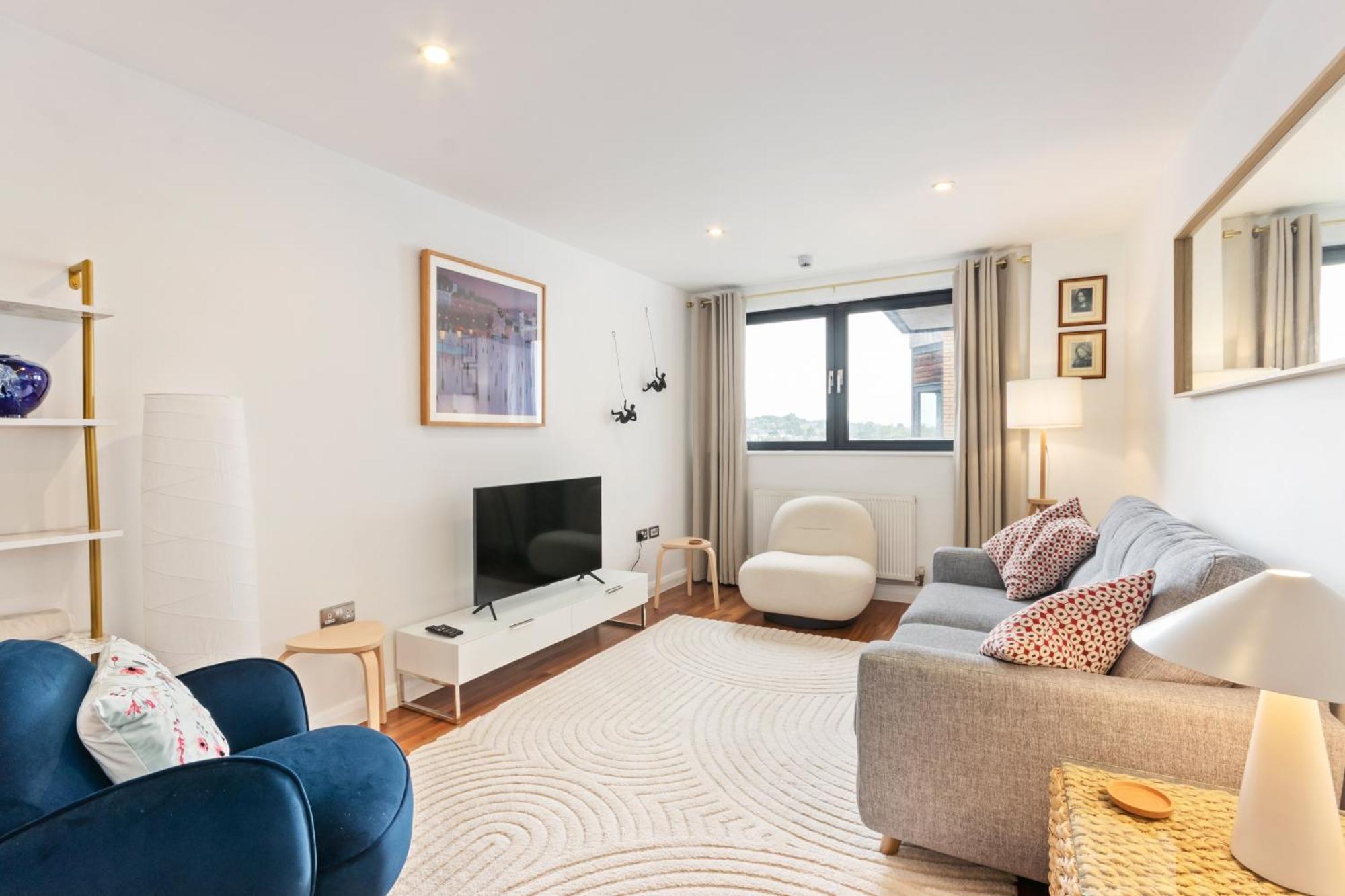Modern 1 Bed Wimbledon Pad Apartment *