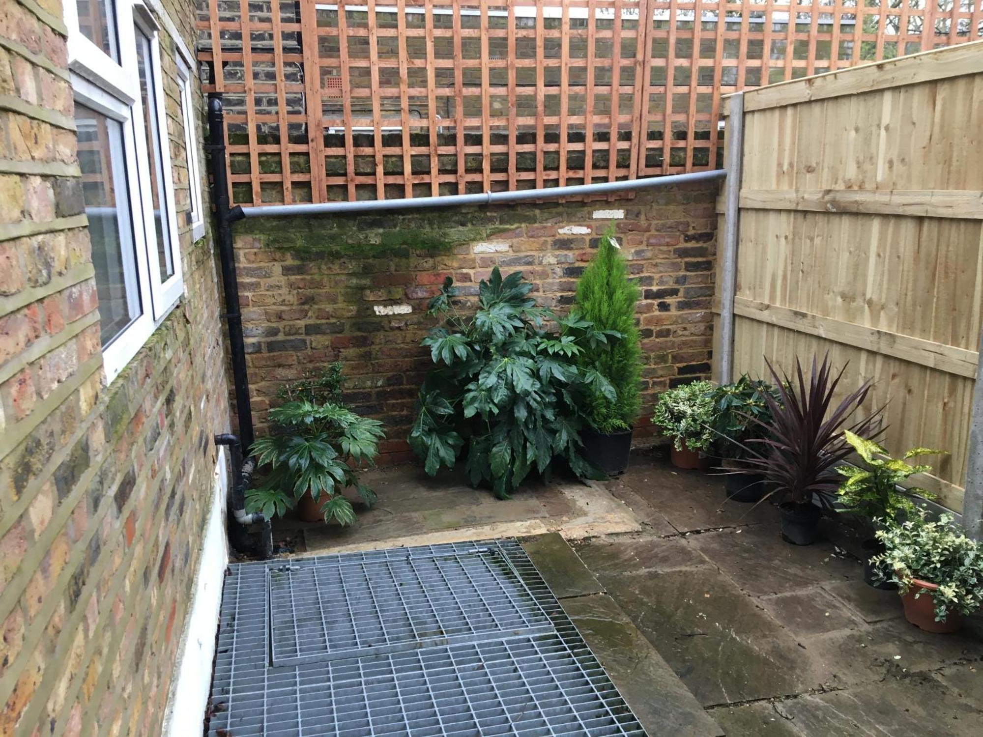 Spacious Duplex Flat Apartment *