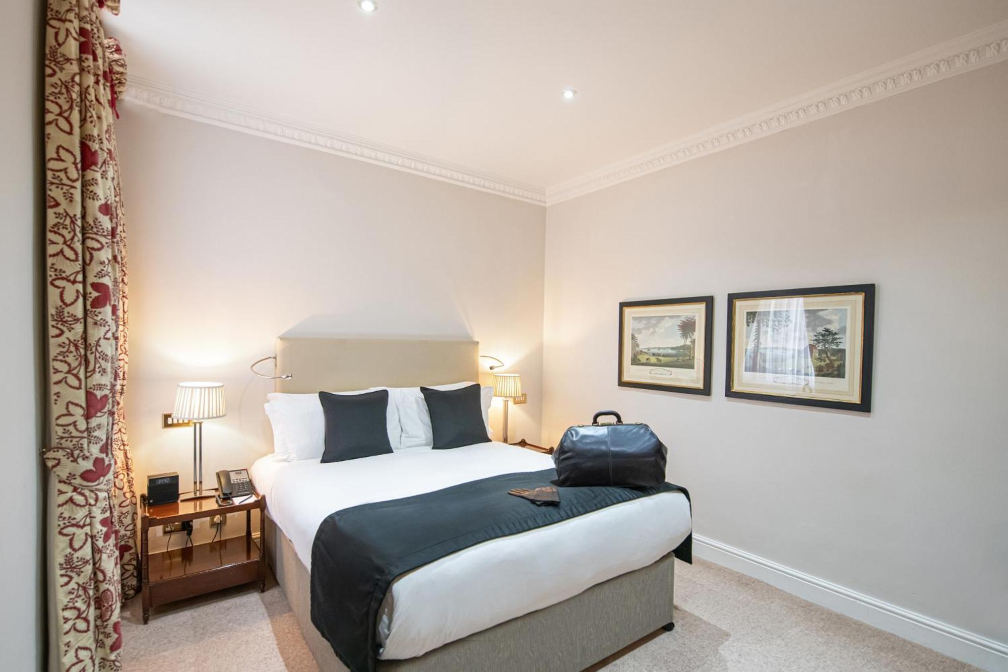 Dukes Hotell