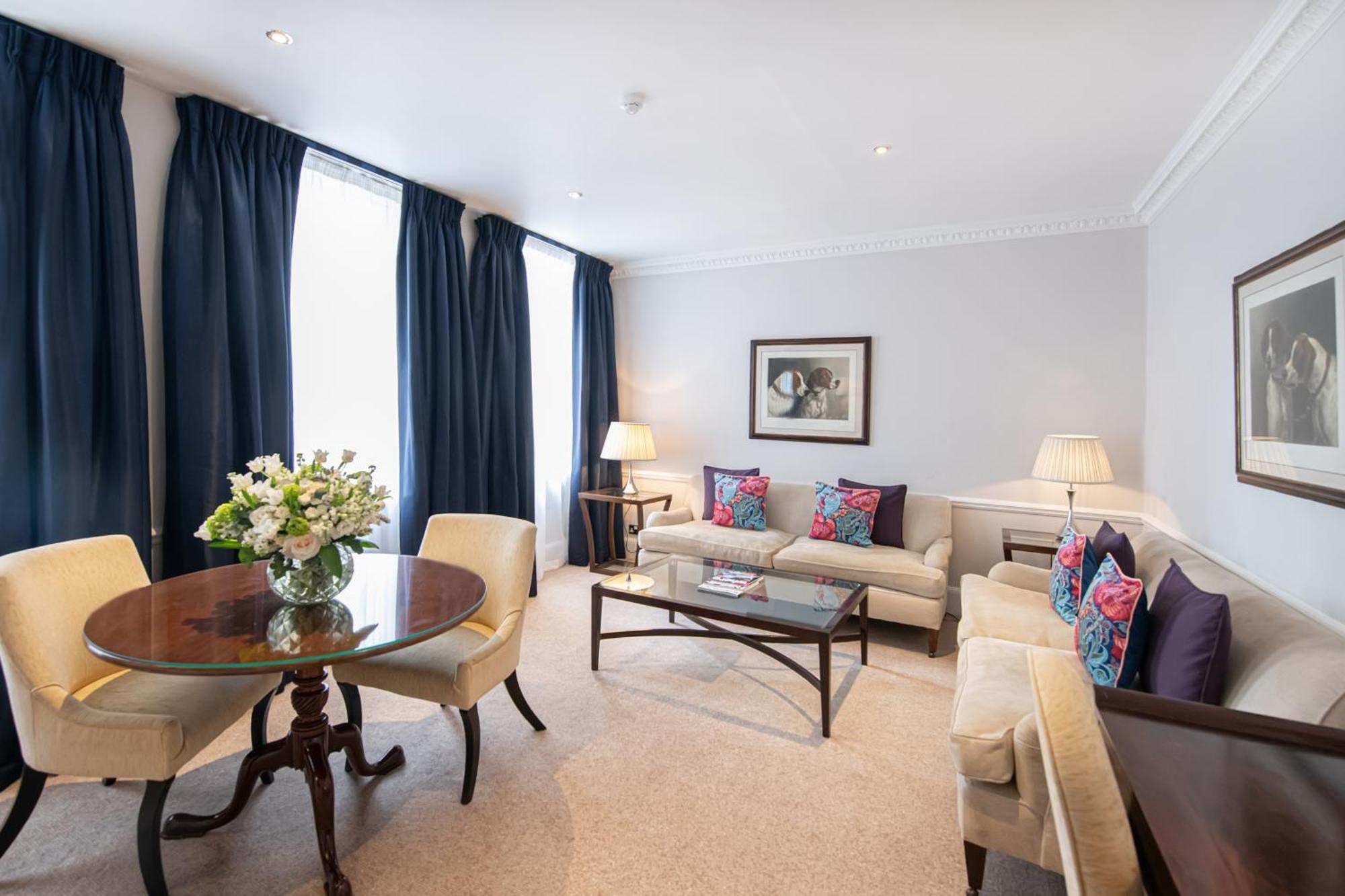 Hotell Dukes