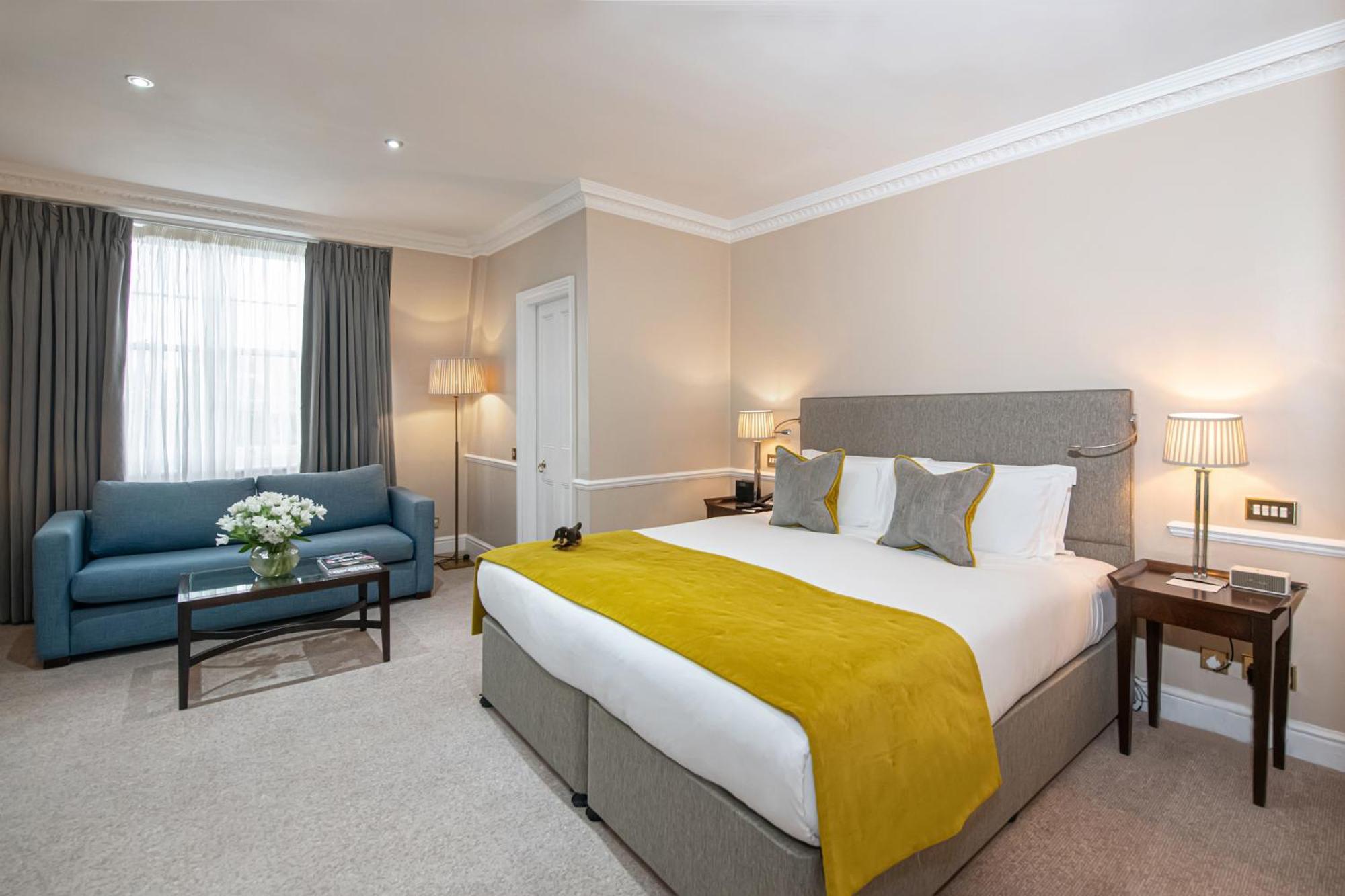 Dukes Hotel 5*
