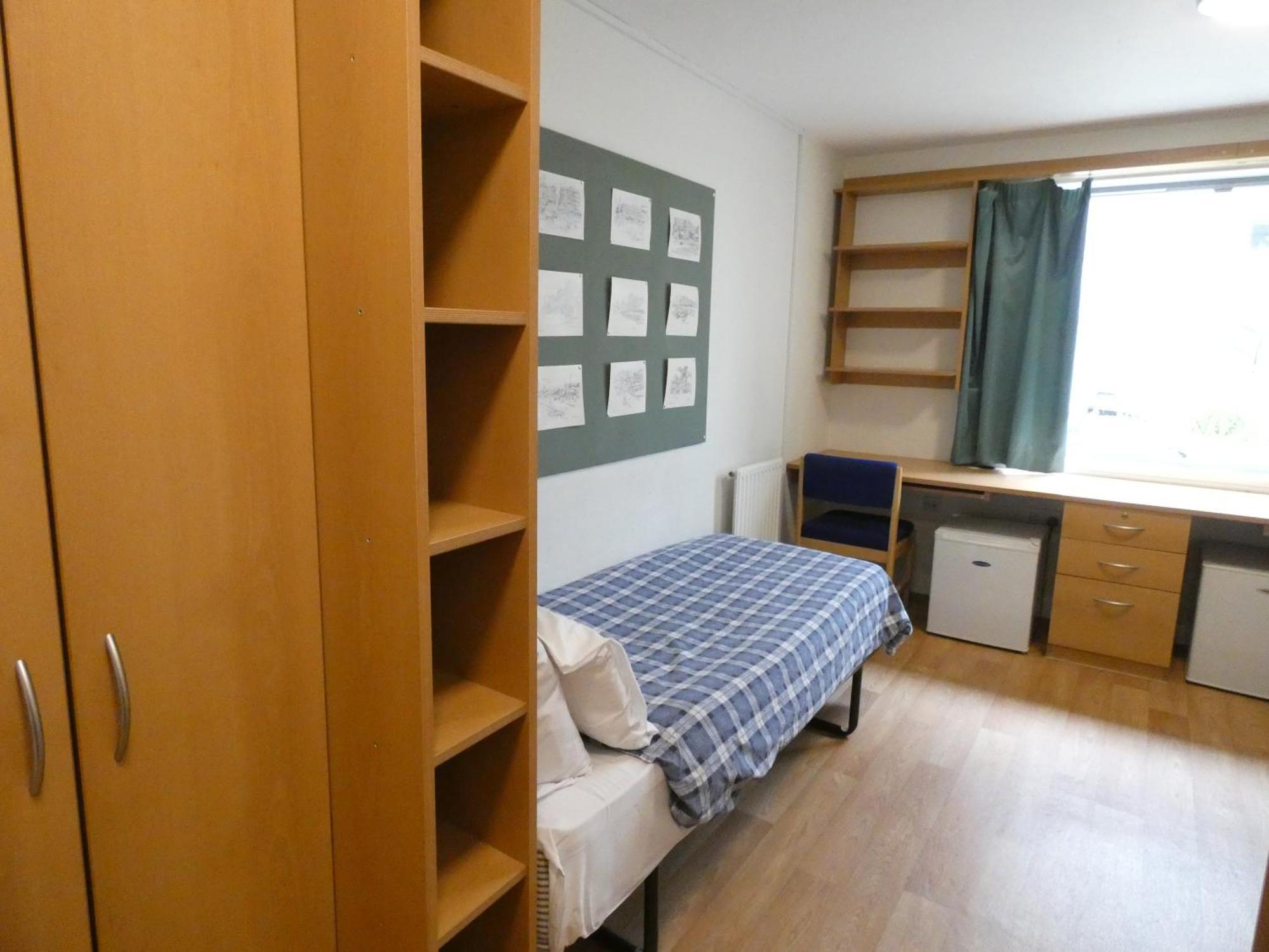Hostel Friendship House London