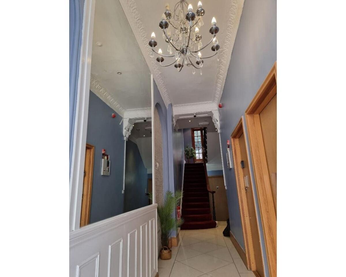 Apartment Fb2-fantastic Basement Good For 3 Near Hyde Park *