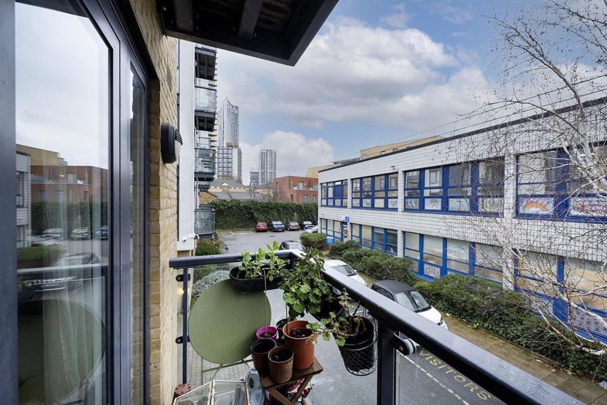 Lovely One Bedroom In Elephant Castle * Londres