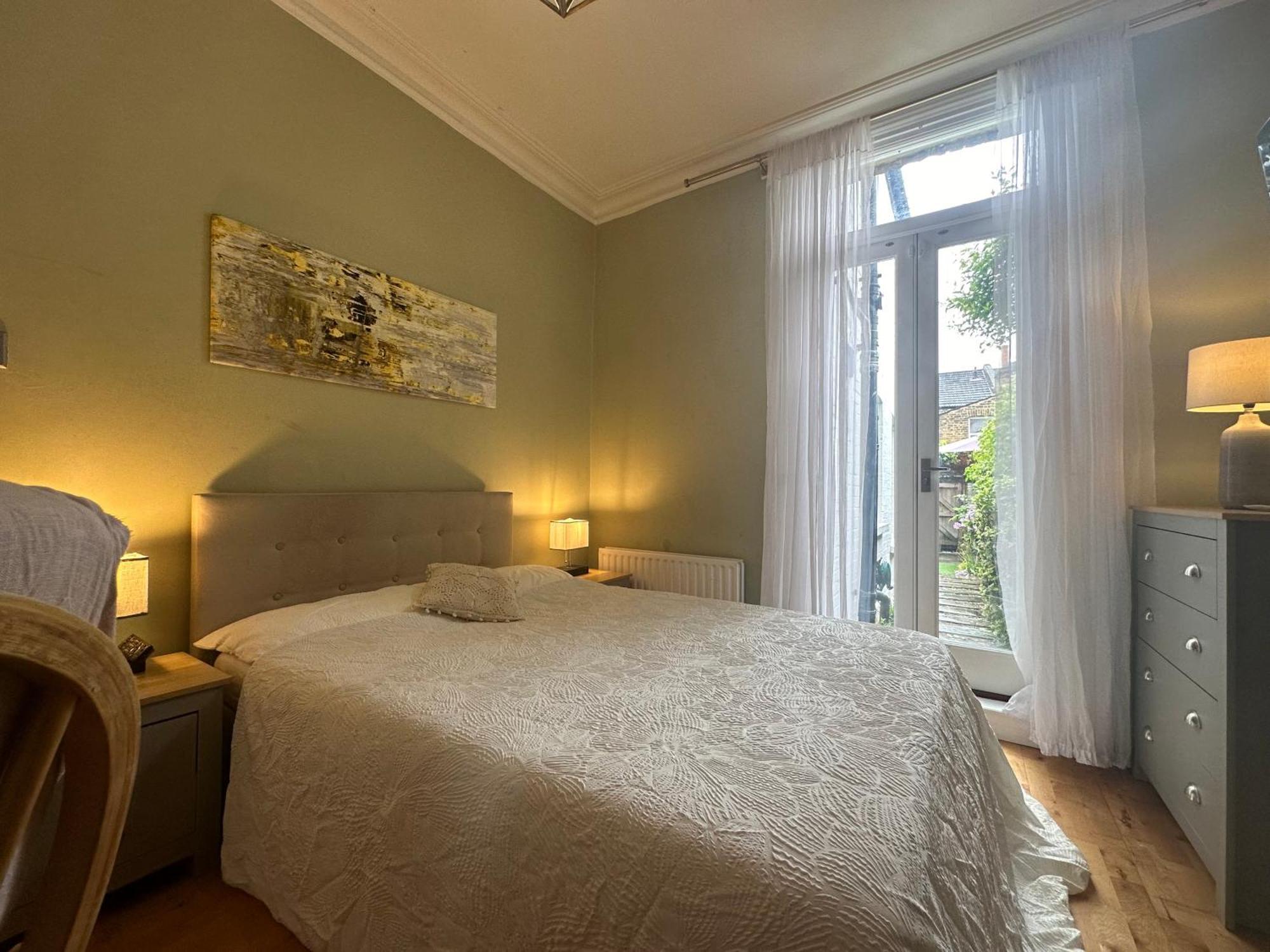 My Sky Secret Garden 1 Bedroom Privat overnatting