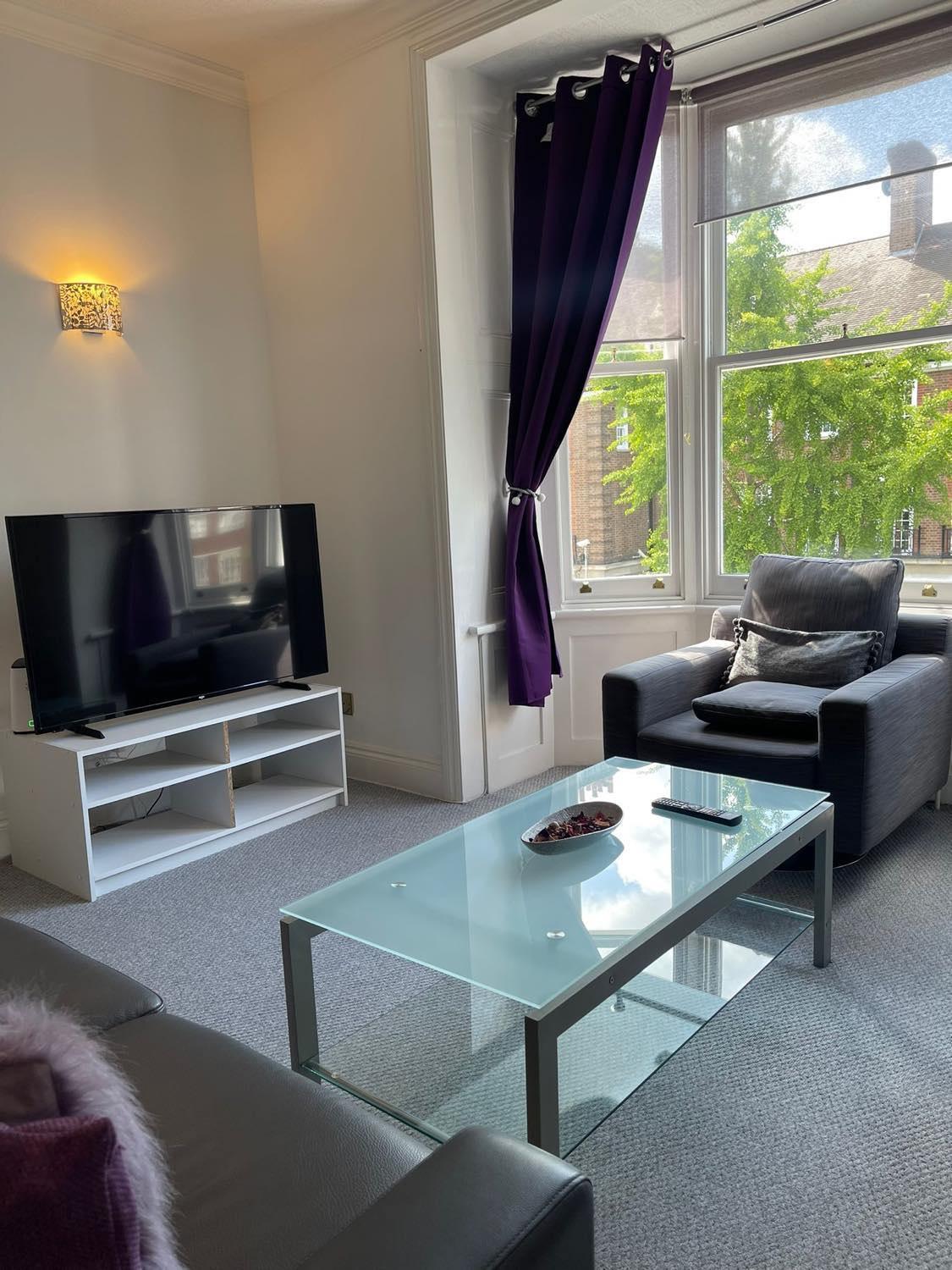 Luxury In Paddington Apartment