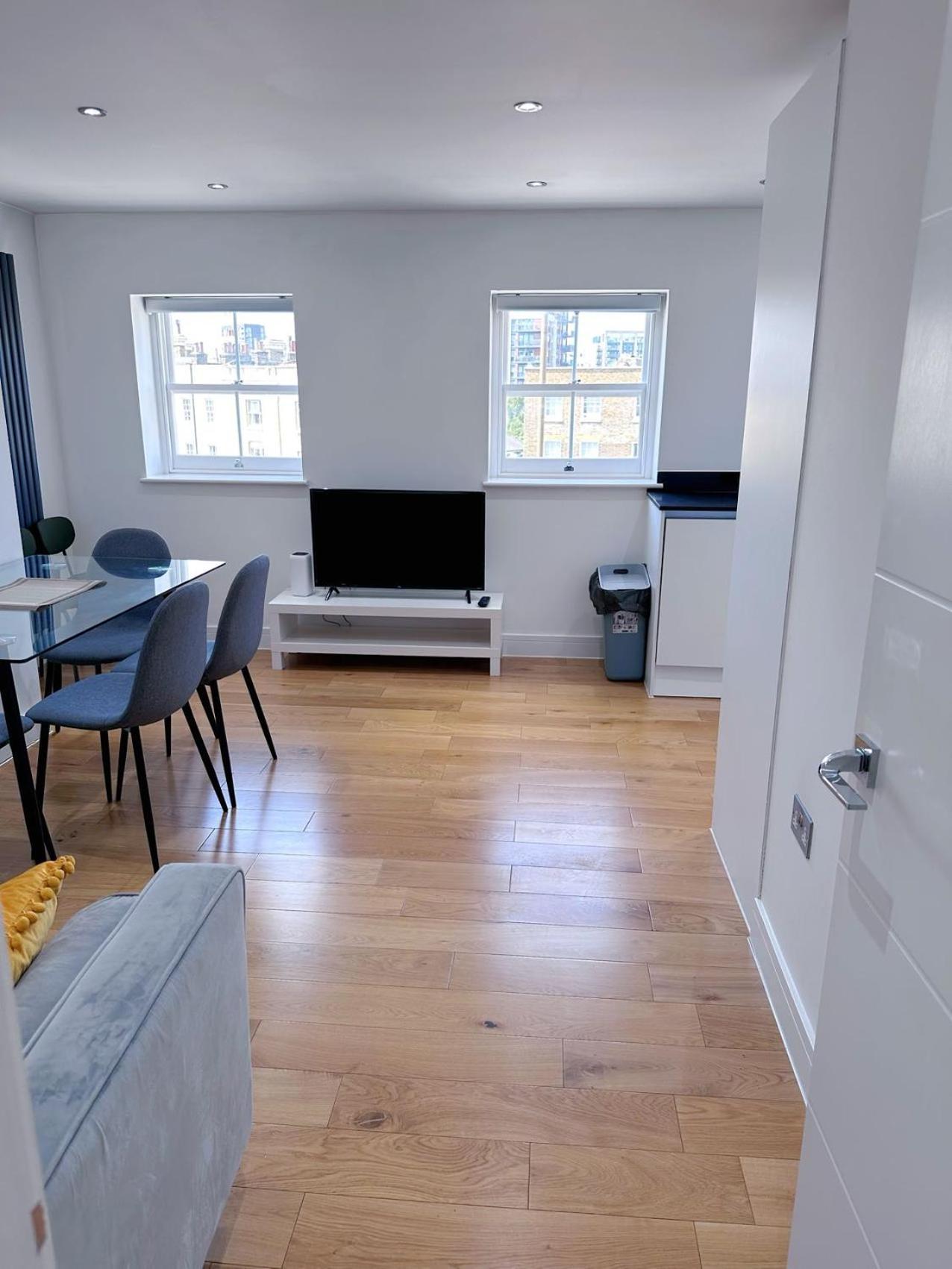 3 Bed 2 Bath Near Greenwich Park 6 Guests Maximum Apartment