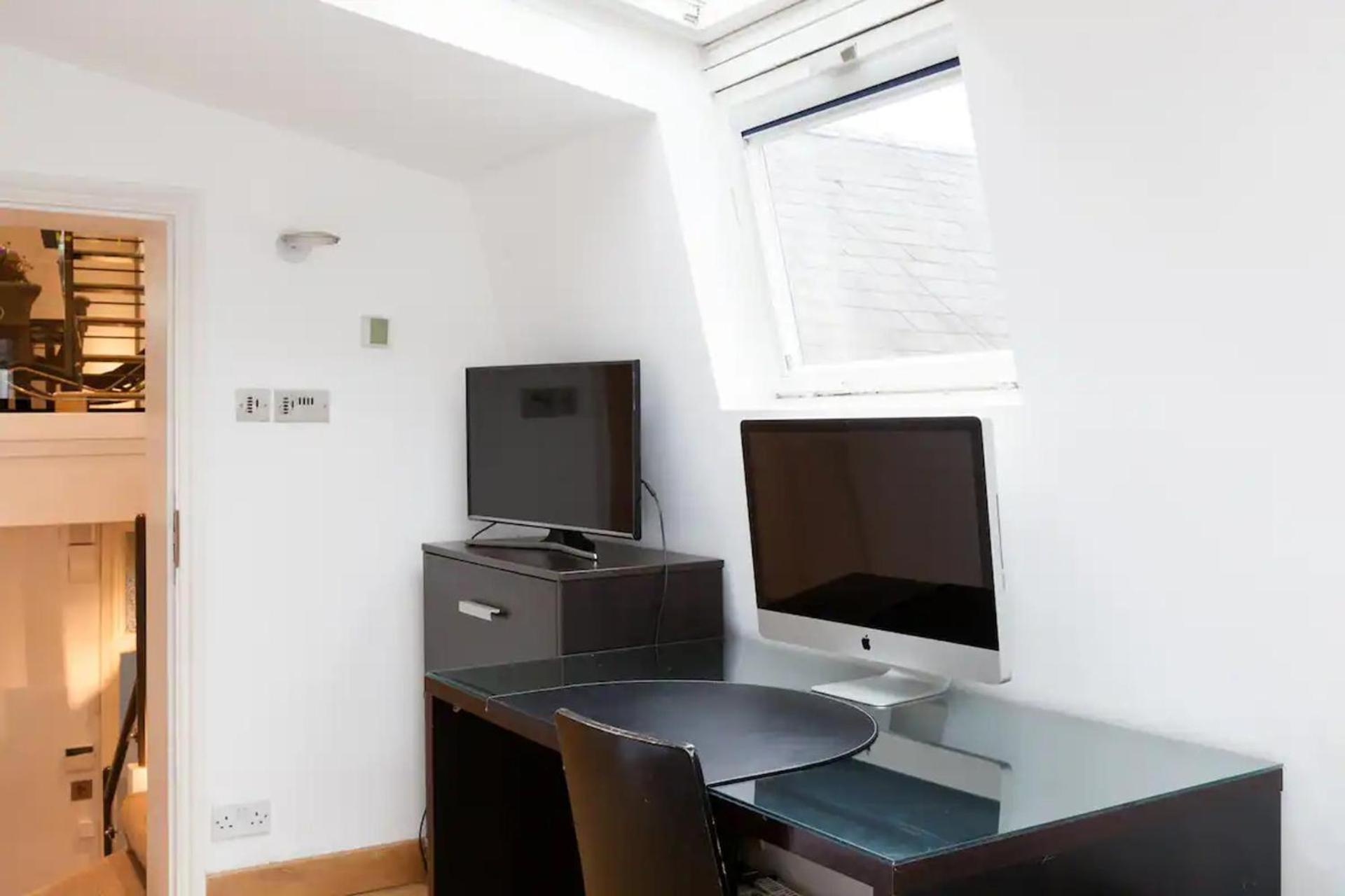 Knightsbridge 4th Floor Walk Up- Penthouse Apartment *
