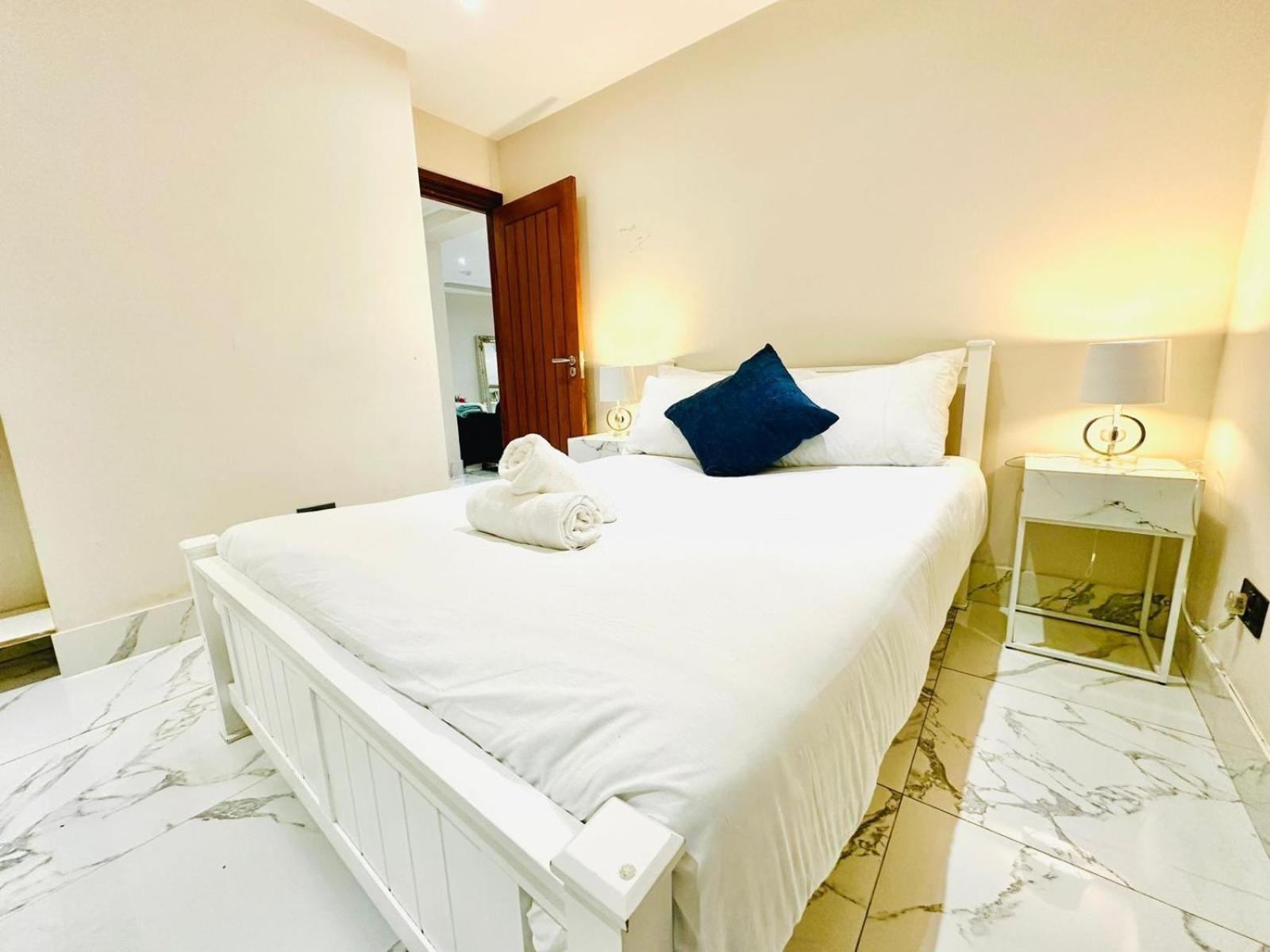 Spacious One Bed In Wembley London
