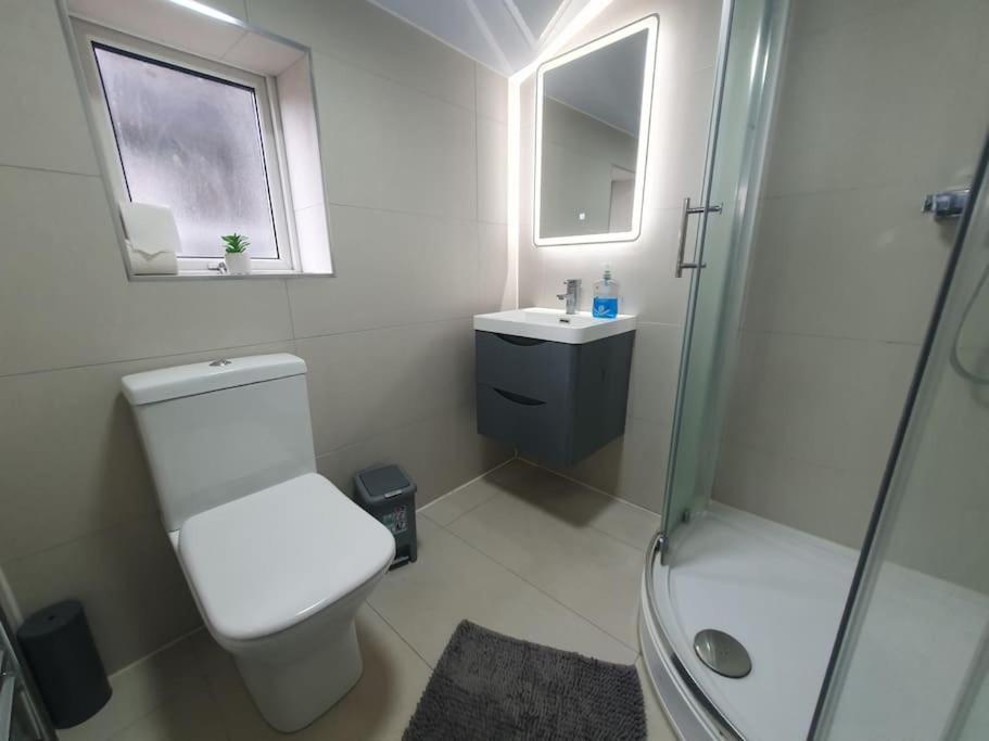 5 Apartment *