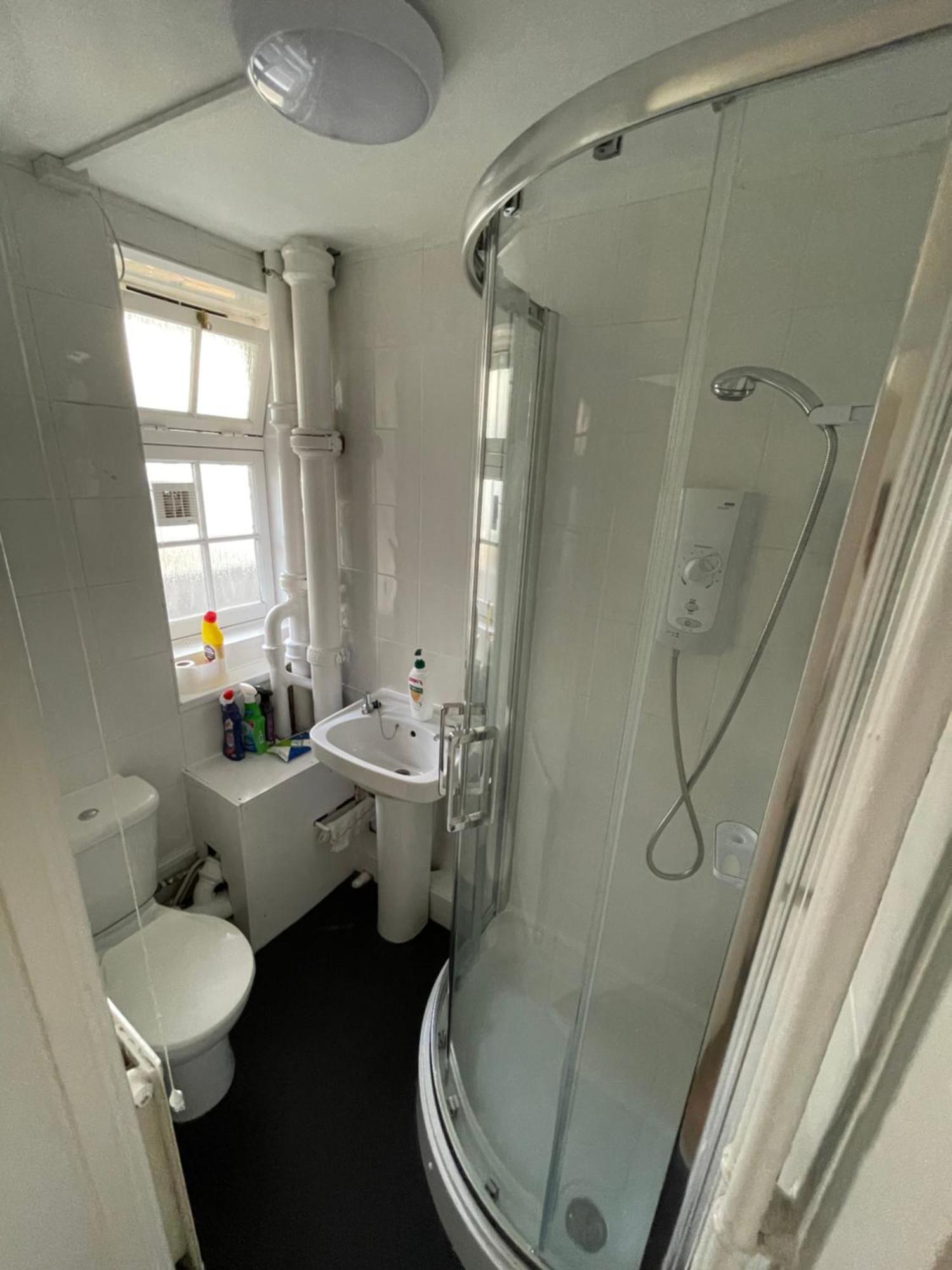 Great Location In - Waterloo Homestay *