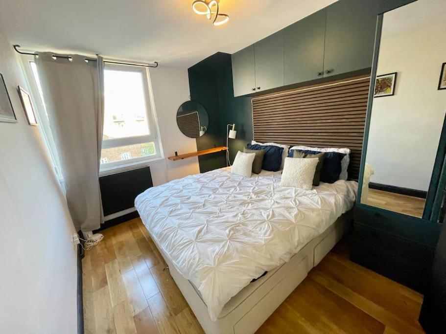 New Deluxe 2bed Beautiful Old St * London