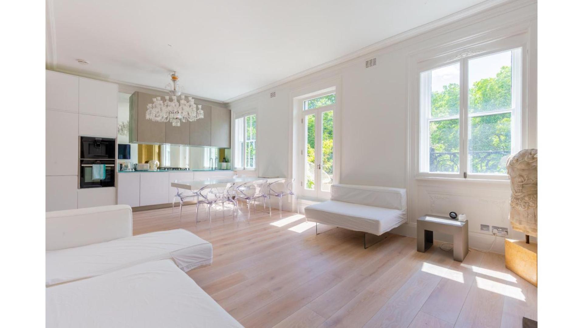Lavish 1bd By Hyde Park Apartment