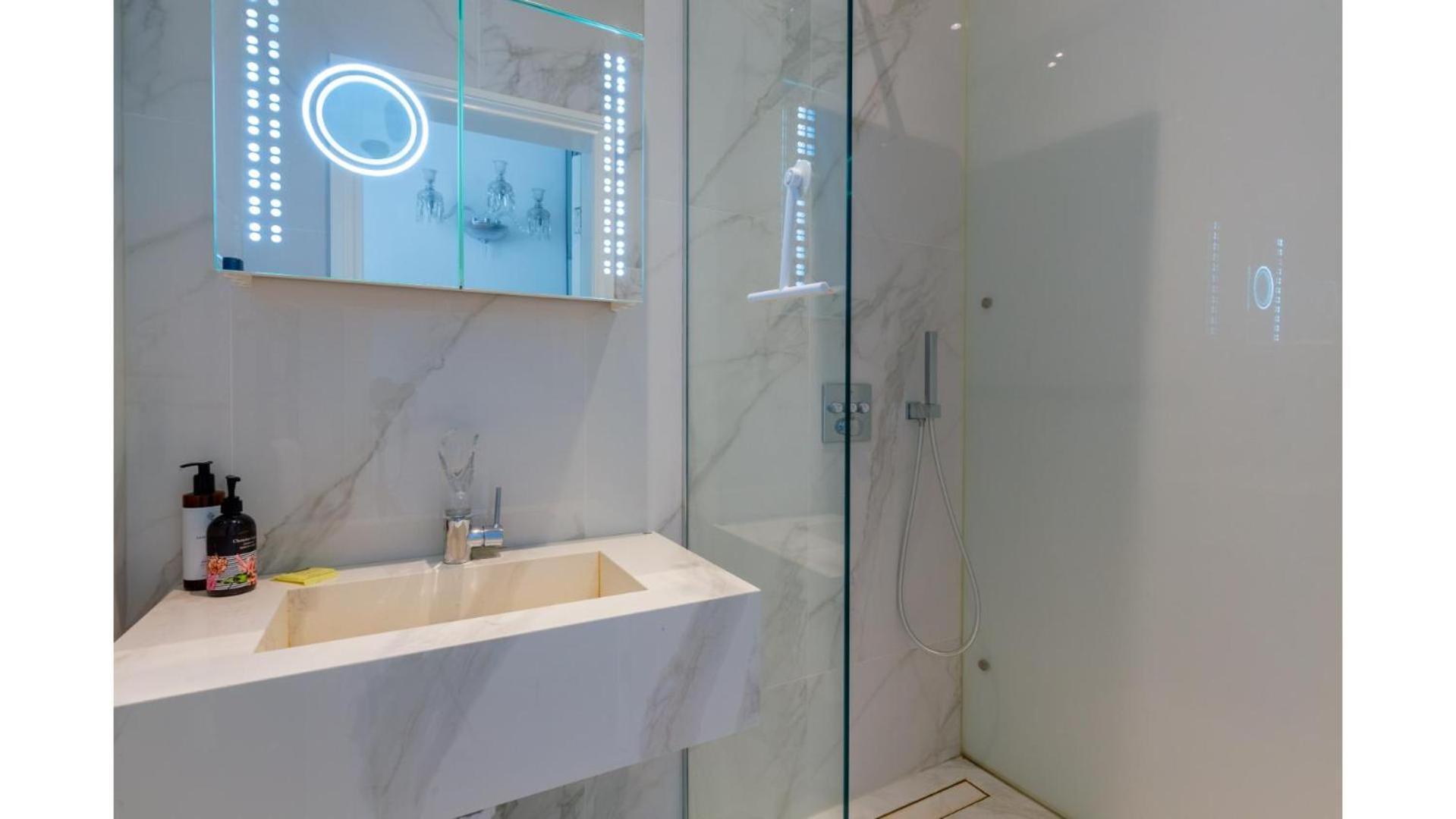 Lavish 1bd By Hyde Park London