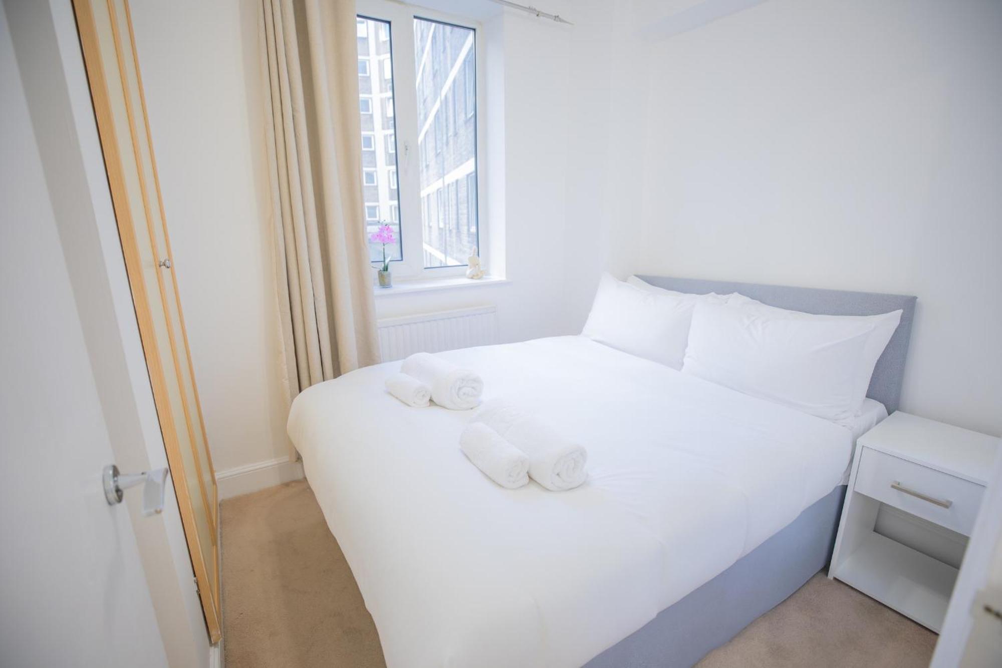 X-one Bedroom At Chelsea Cloister London