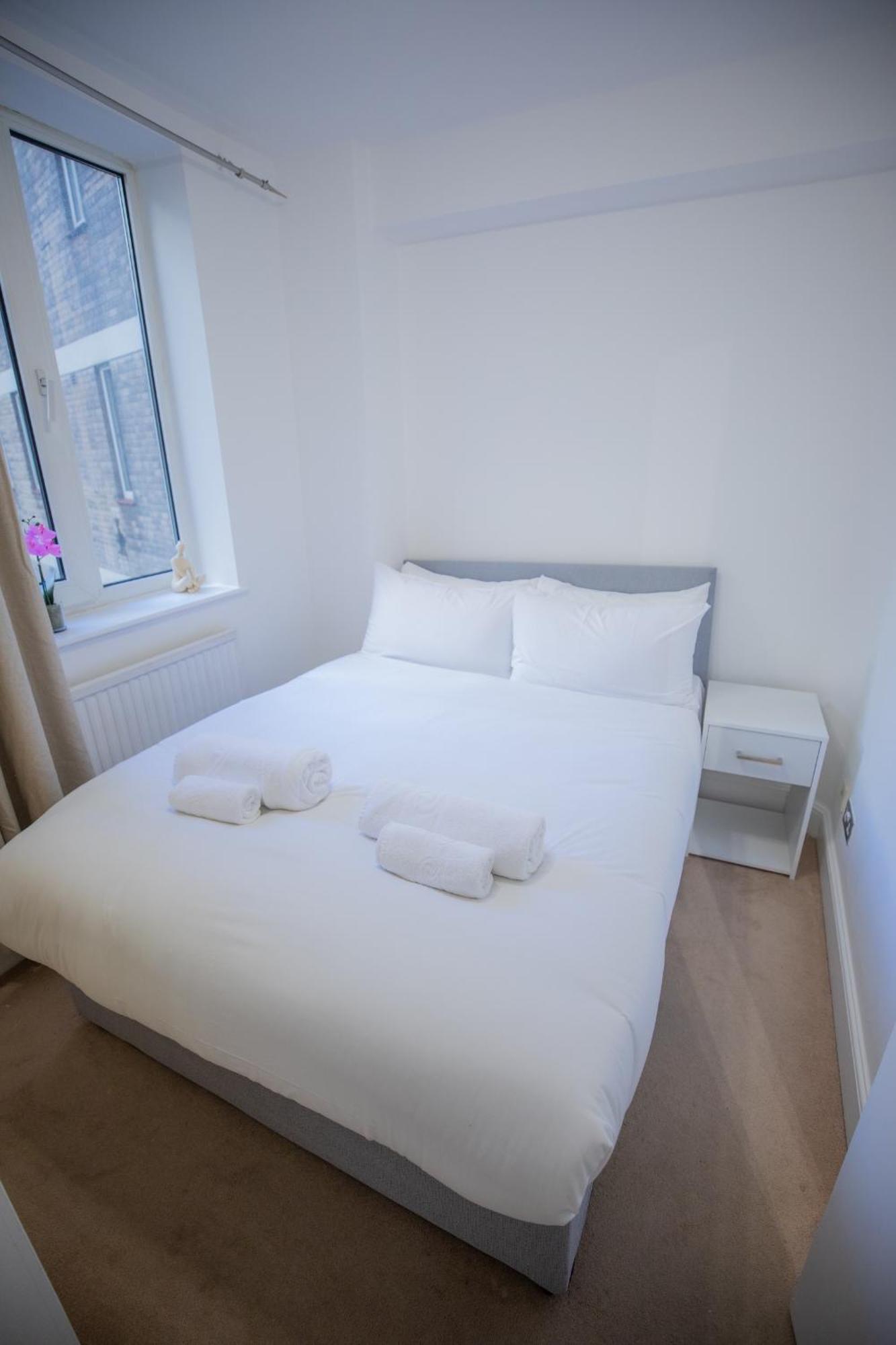 X-one Bedroom At Chelsea Cloister Leilighet London