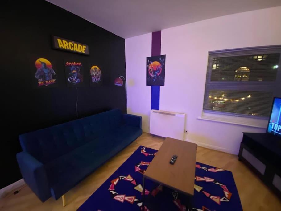 ✰free Private Parking✰80s Retro 1bedroom Serviced Canary Wharf Perfect For Families Business & Leisure Guests Leilighet *