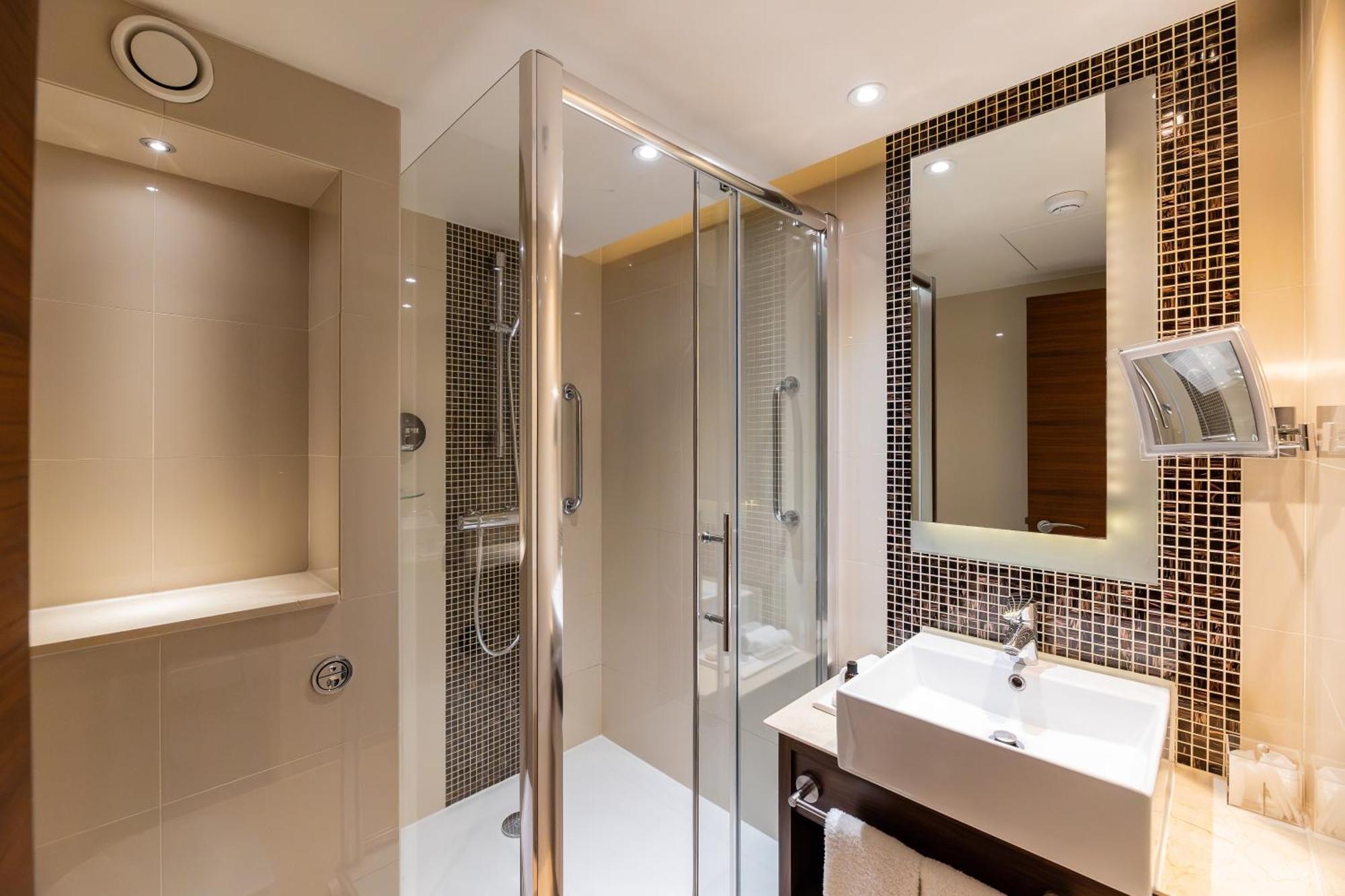 100 Queen's Gate London, Curio Collection By Hilton 5* Londres